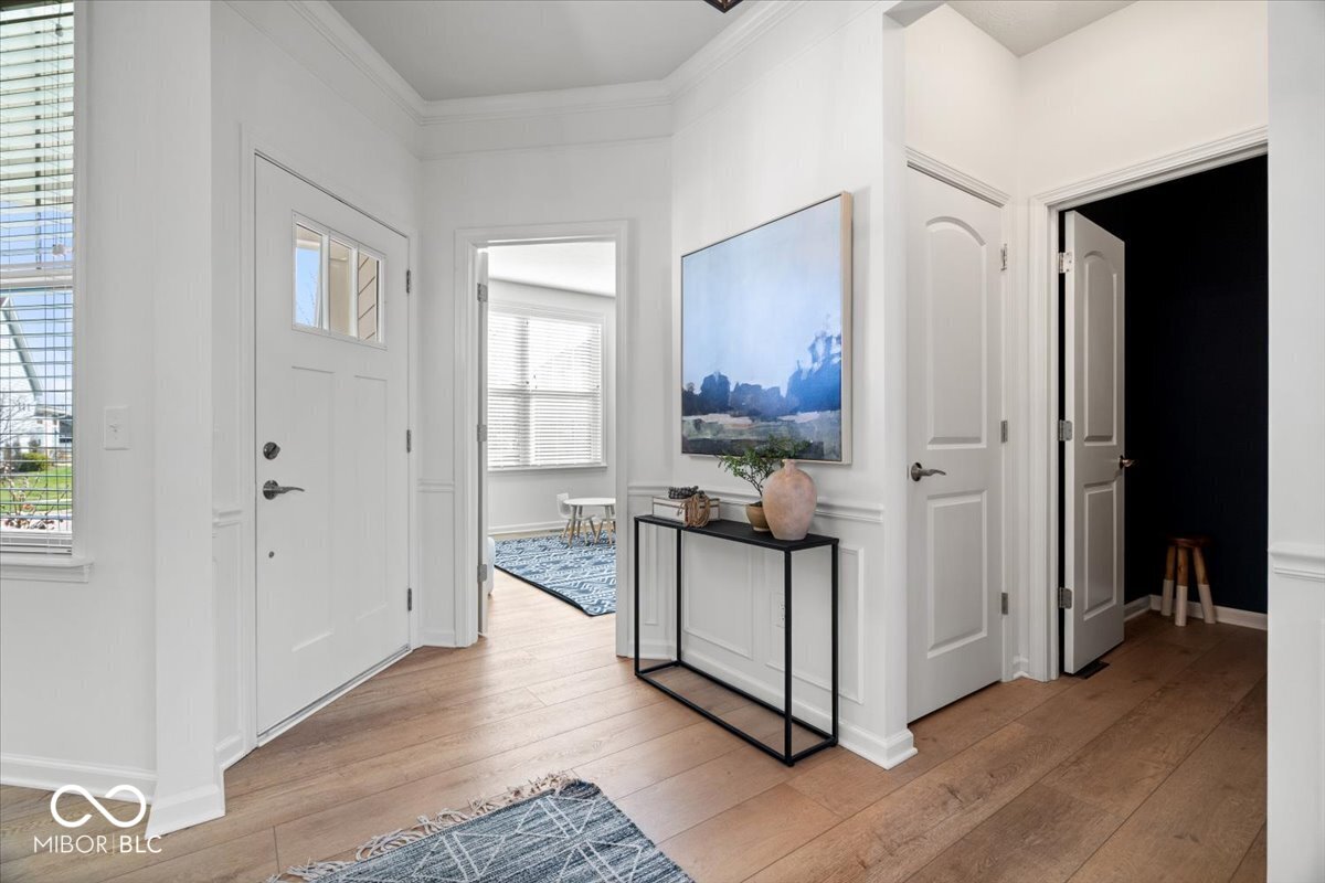 15800 Longship Court