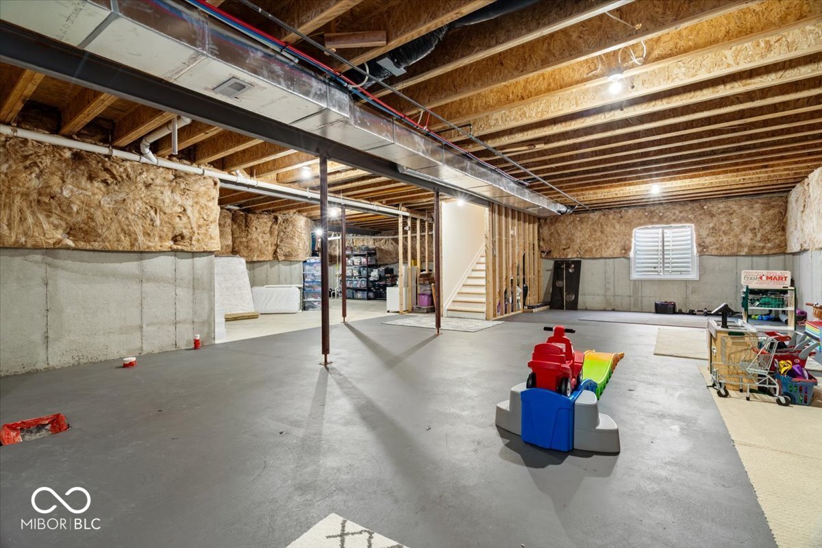 15800 Longship Court