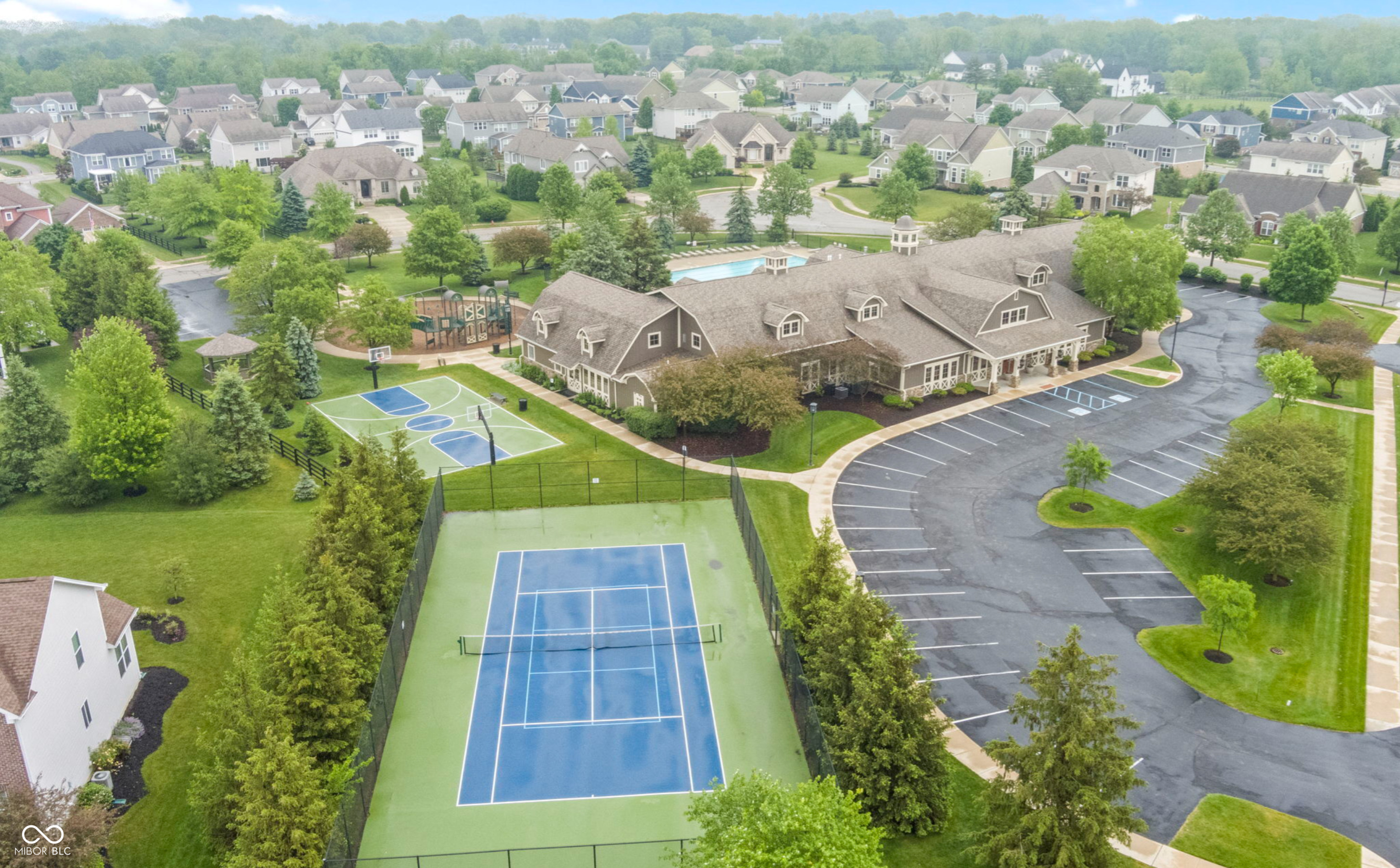 15800 Longship Court