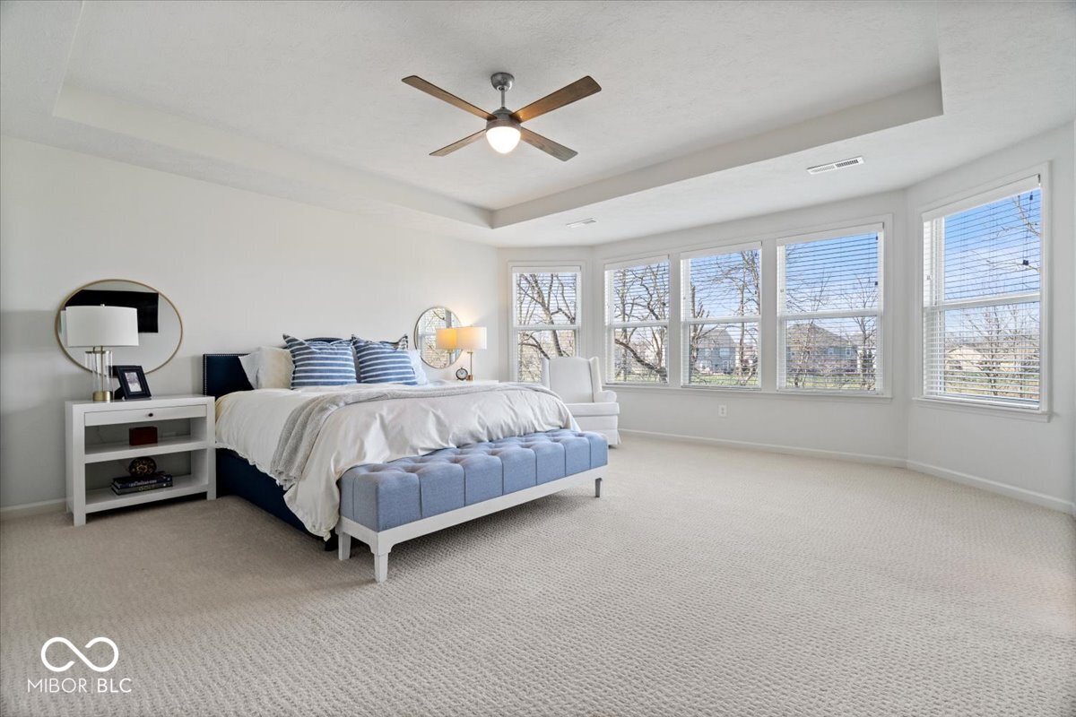 15800 Longship Court