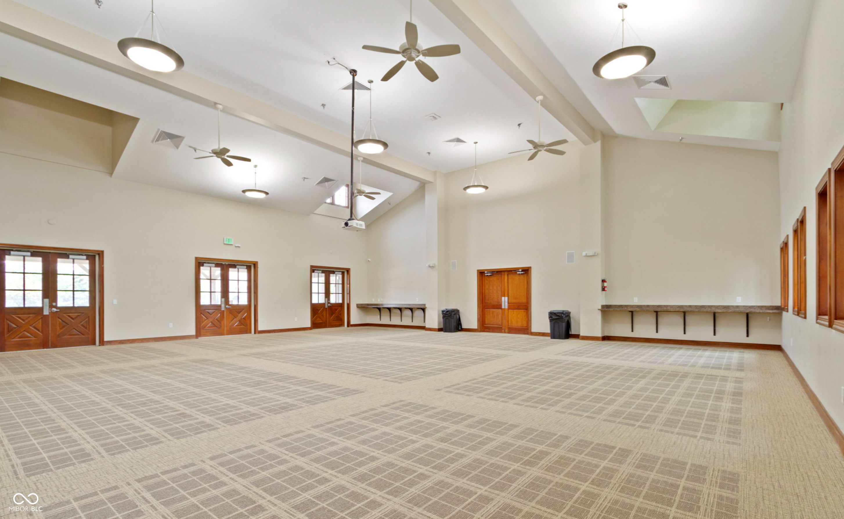 15800 Longship Court