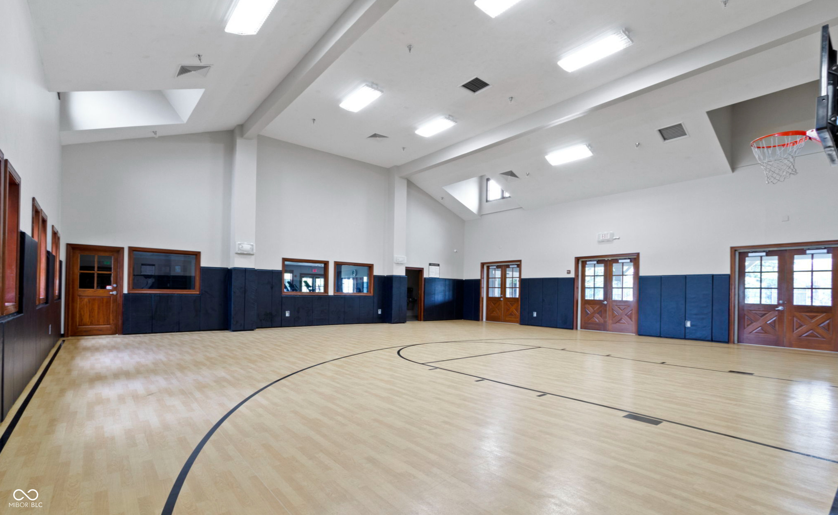 15800 Longship Court