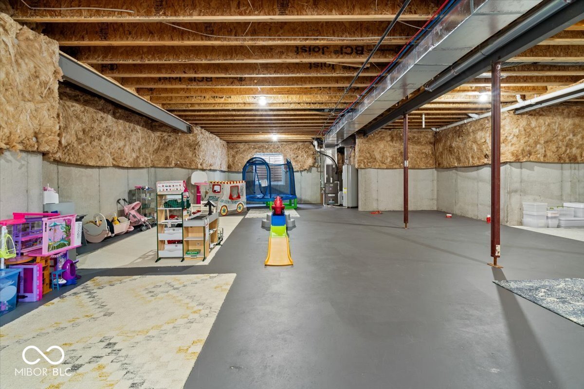 15800 Longship Court