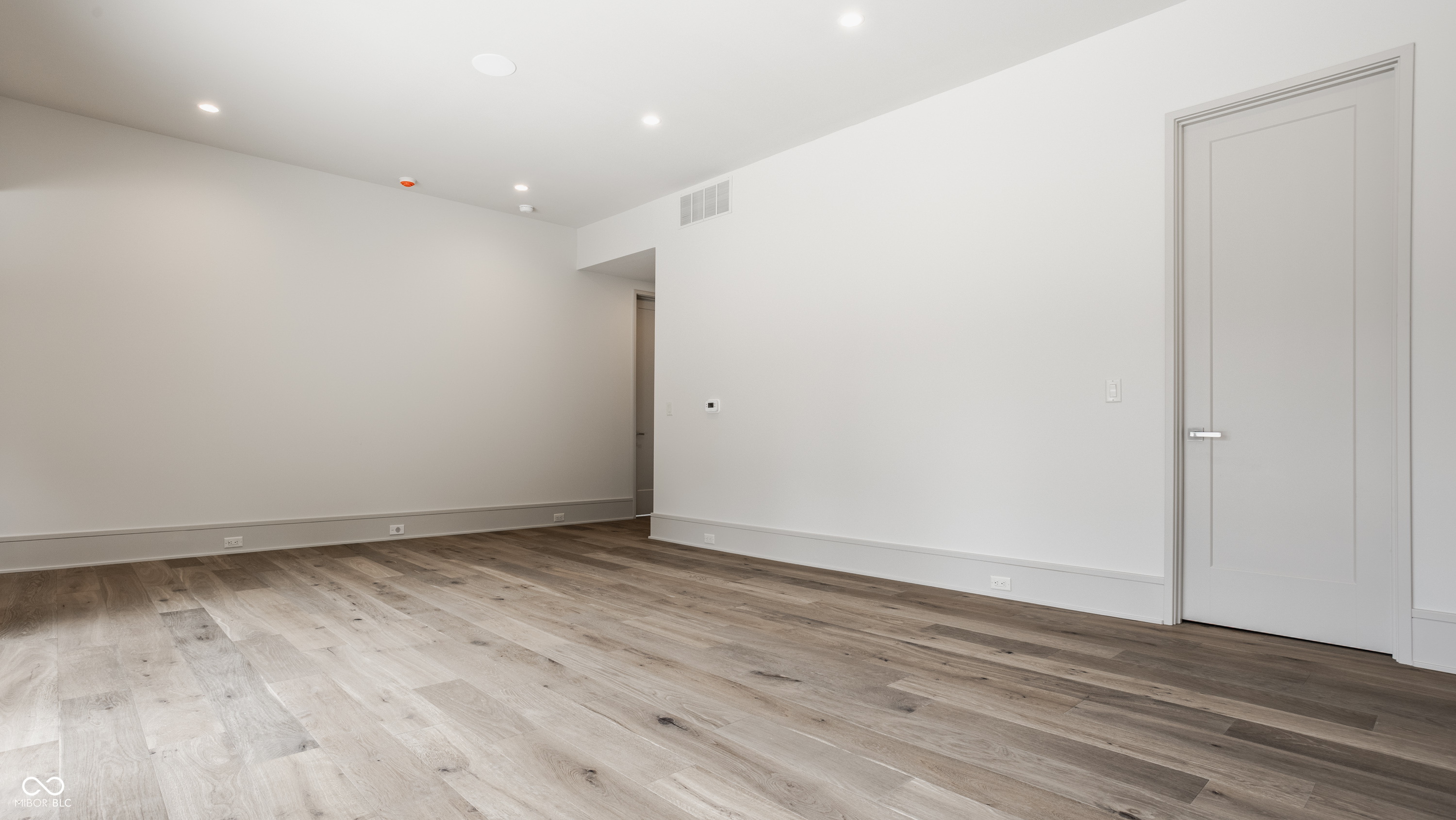4435 Strathmore Lane