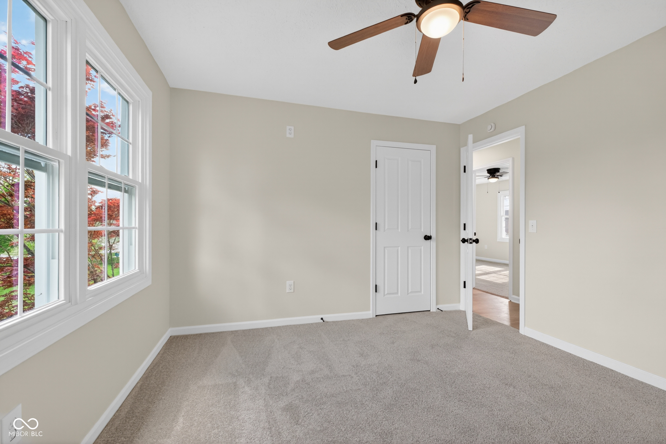 4864 Ashbrook Drive