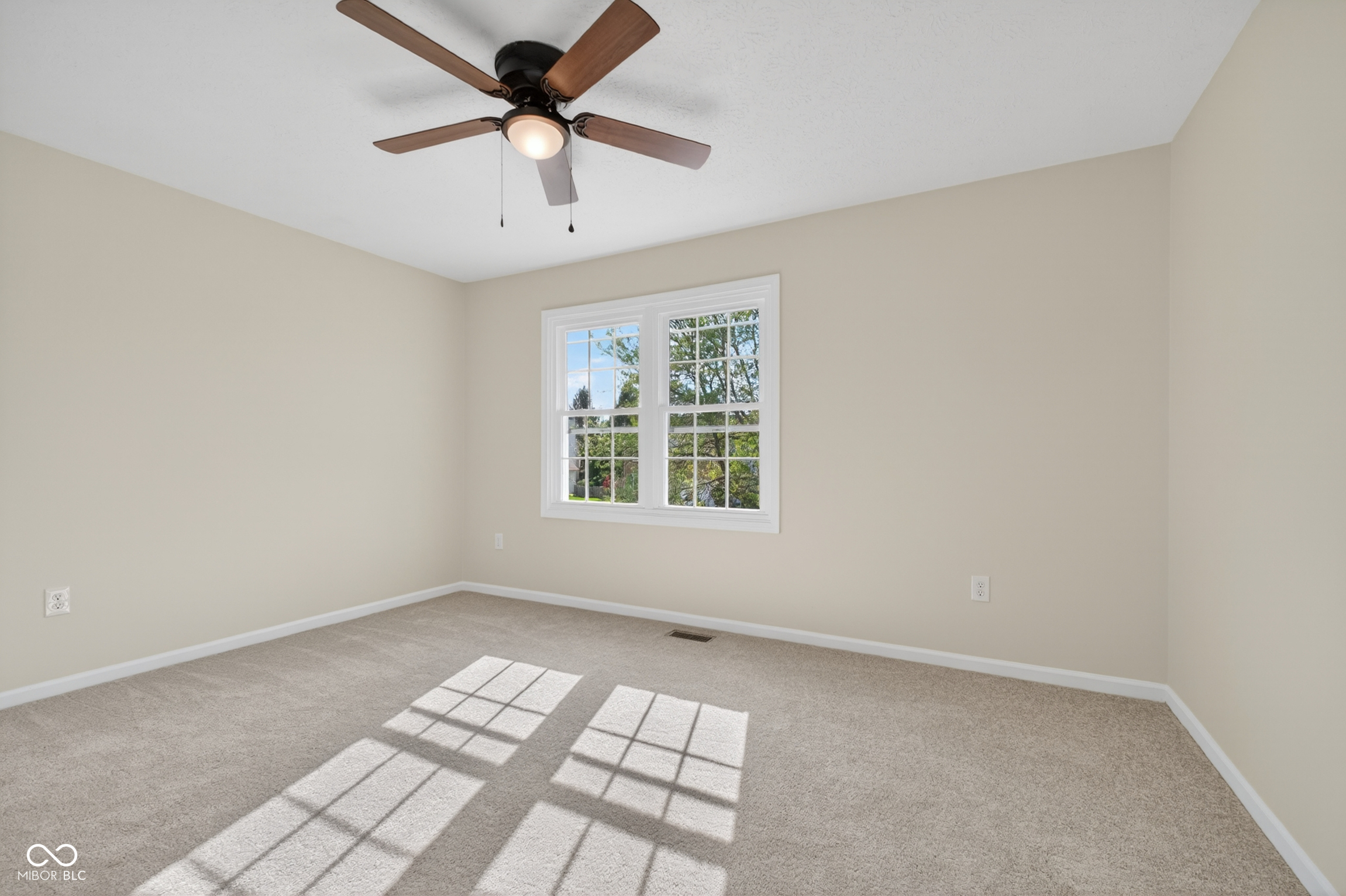 4864 Ashbrook Drive