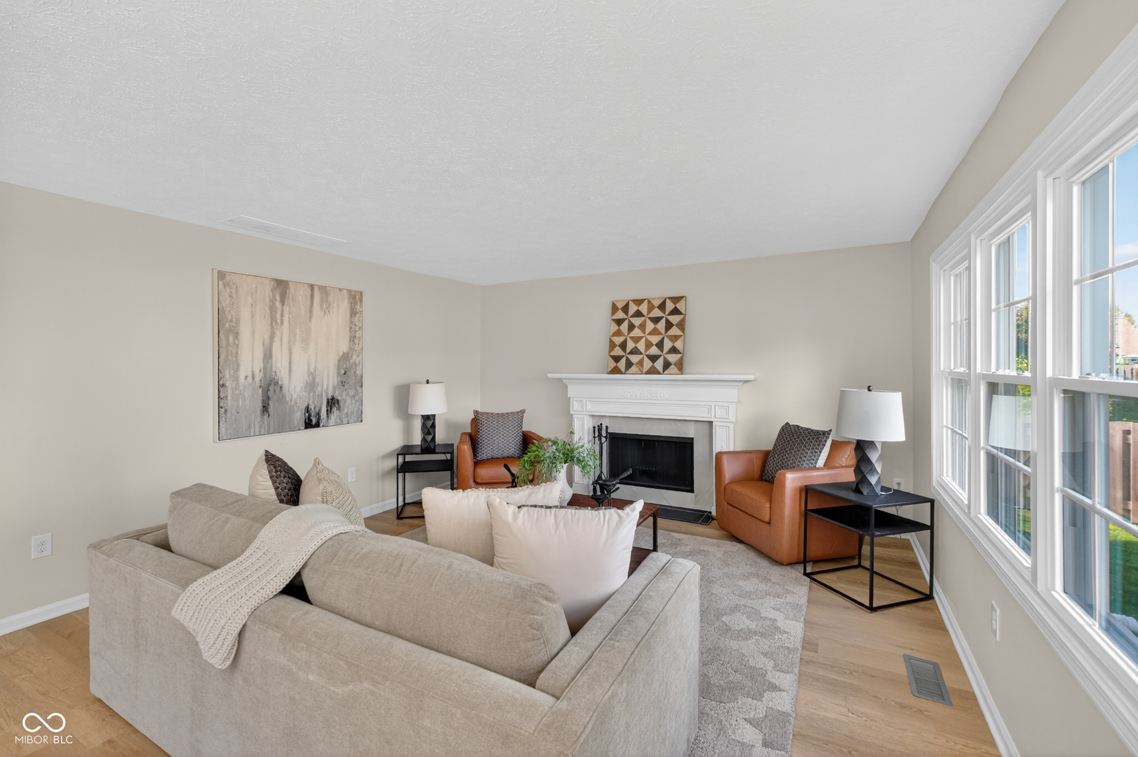 4864 Ashbrook Drive