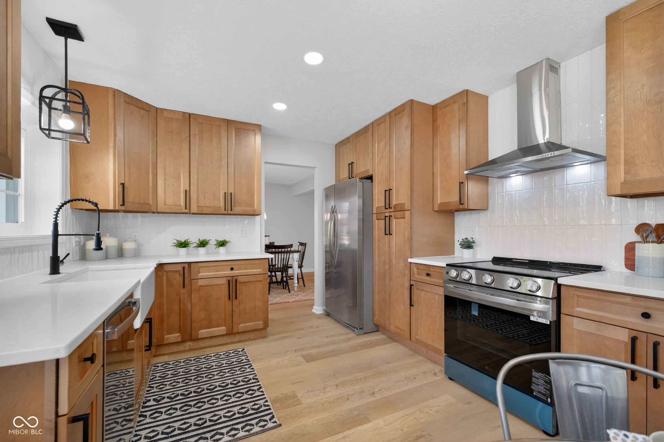 4864 Ashbrook Drive