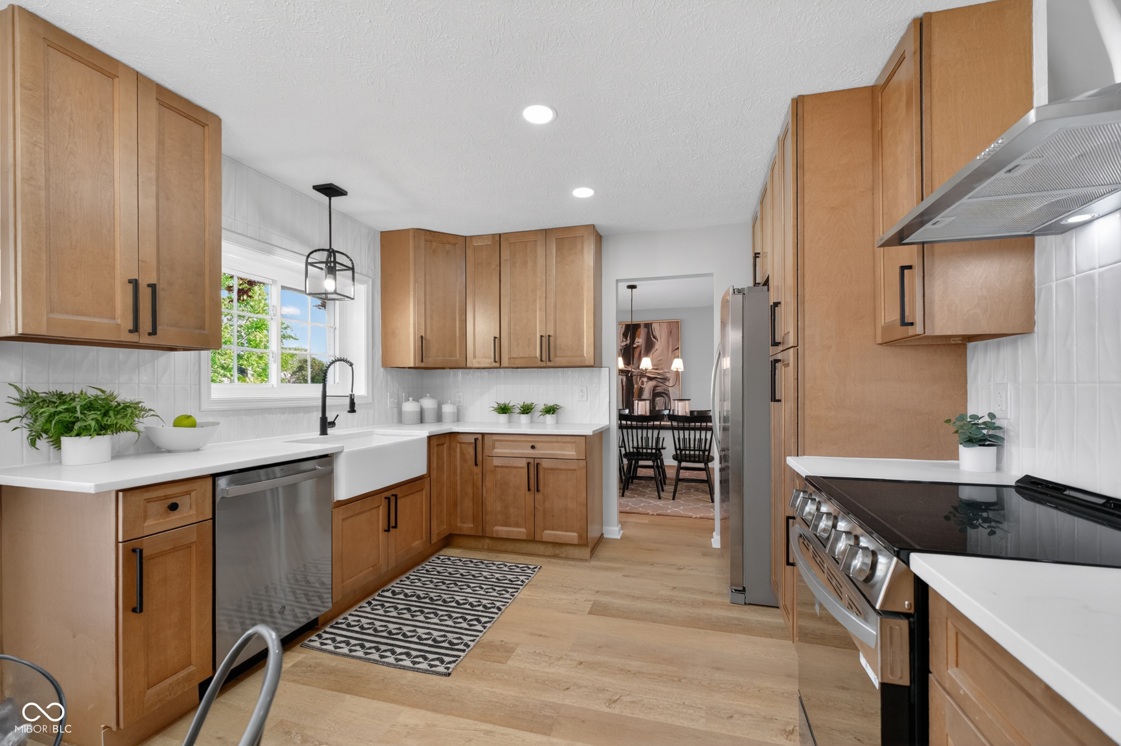 4864 Ashbrook Drive