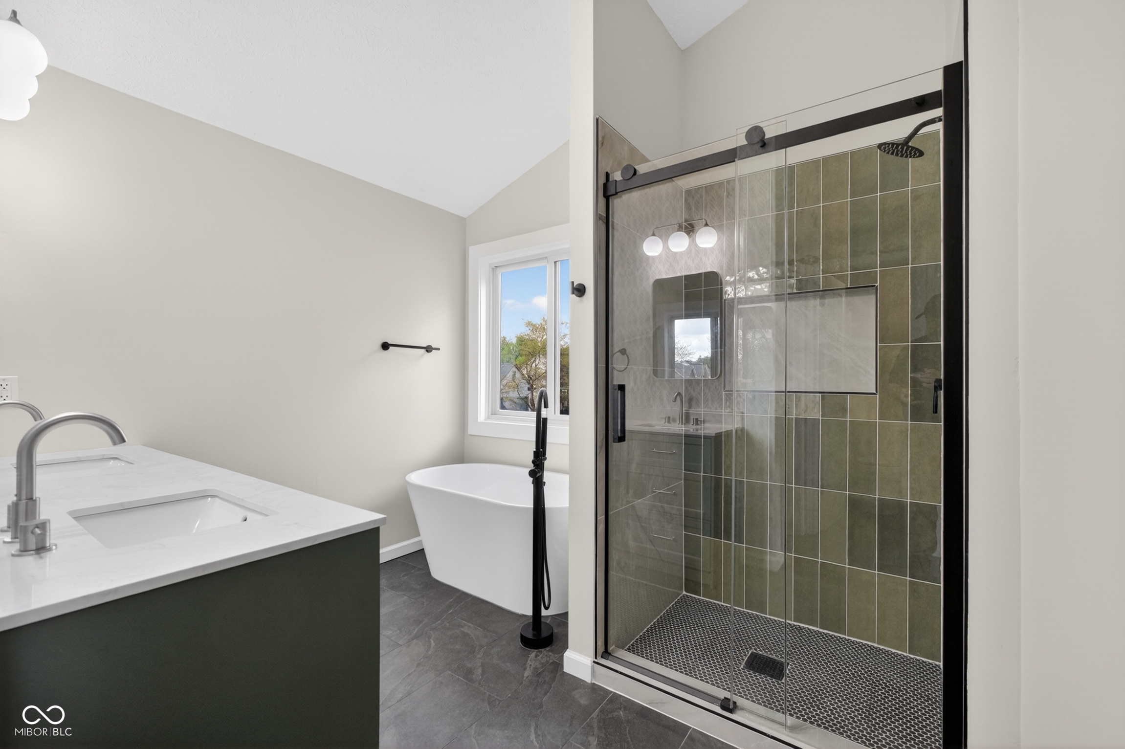 4864 Ashbrook Drive