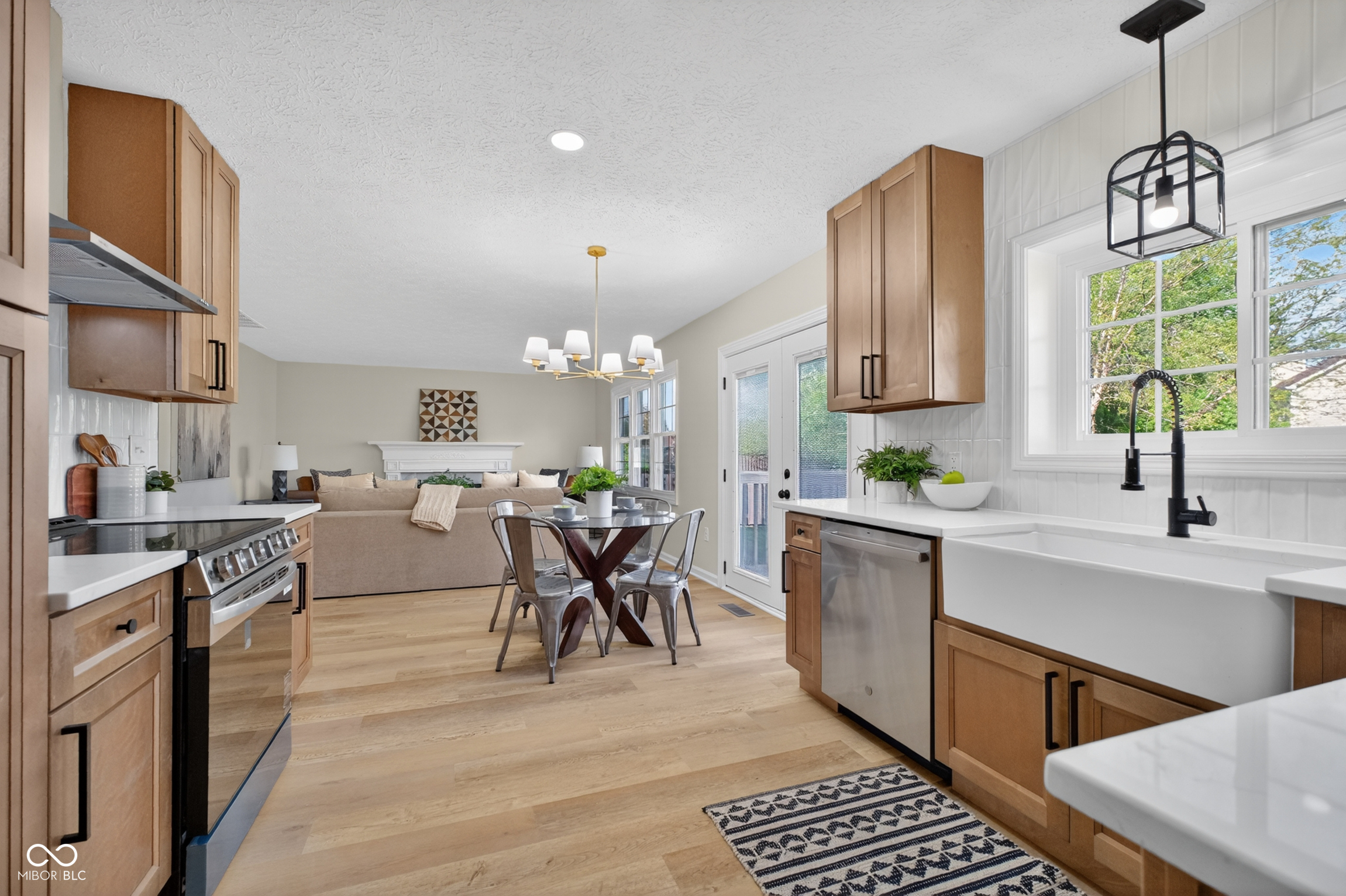 4864 Ashbrook Drive