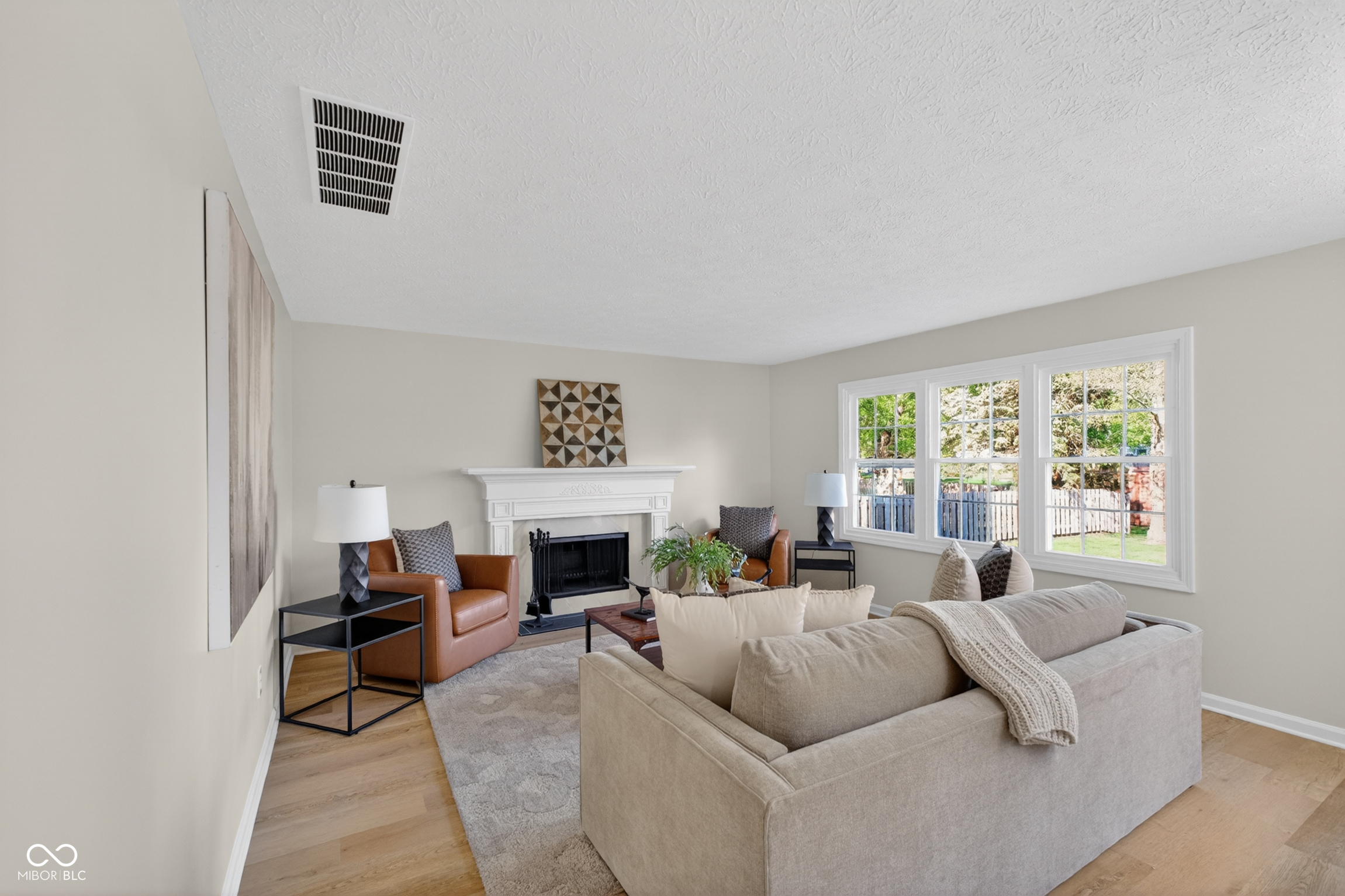 4864 Ashbrook Drive