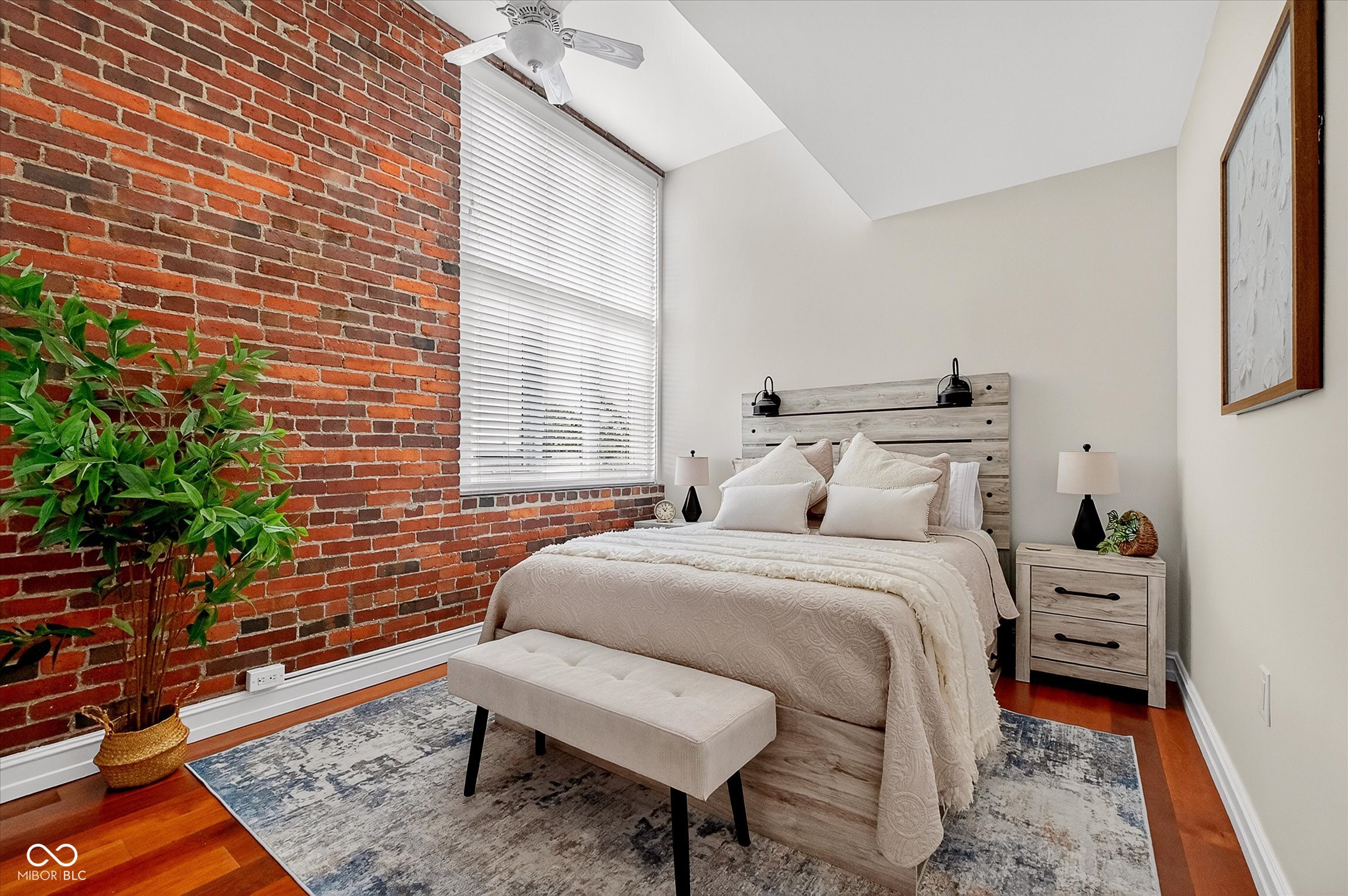 430 N Park Avenue Unit: 309