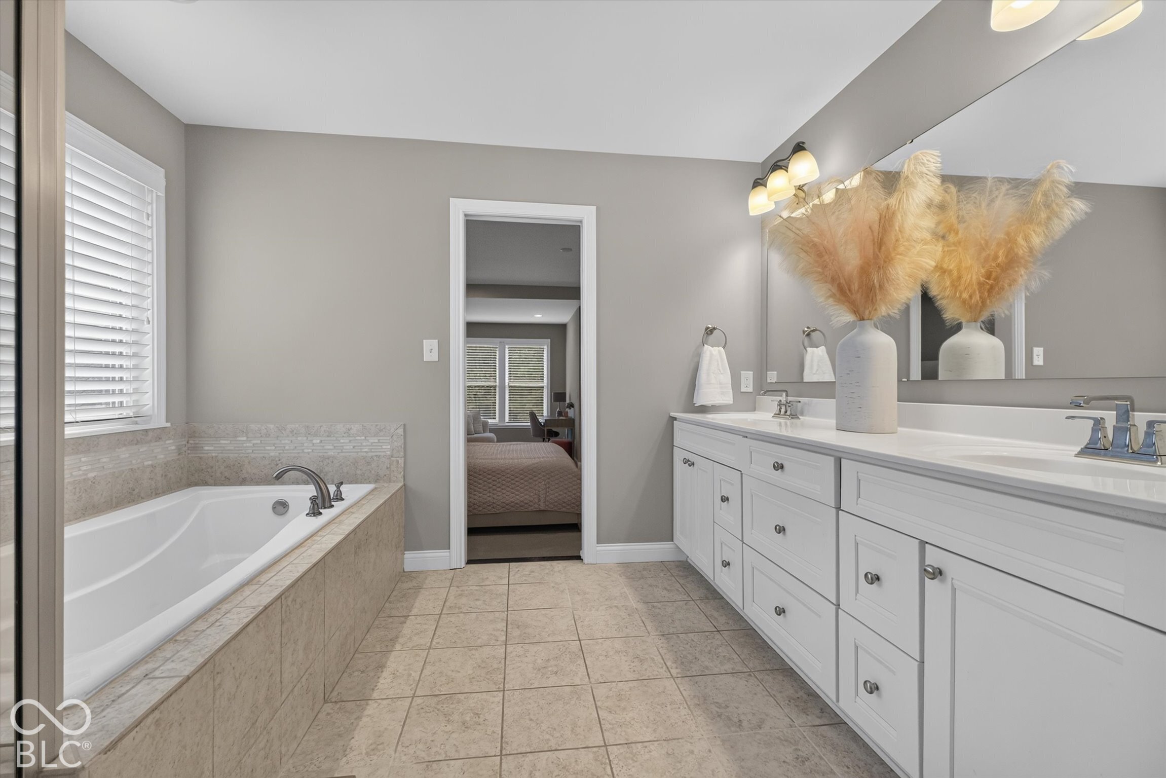 5736 Autumn Breeze Lane