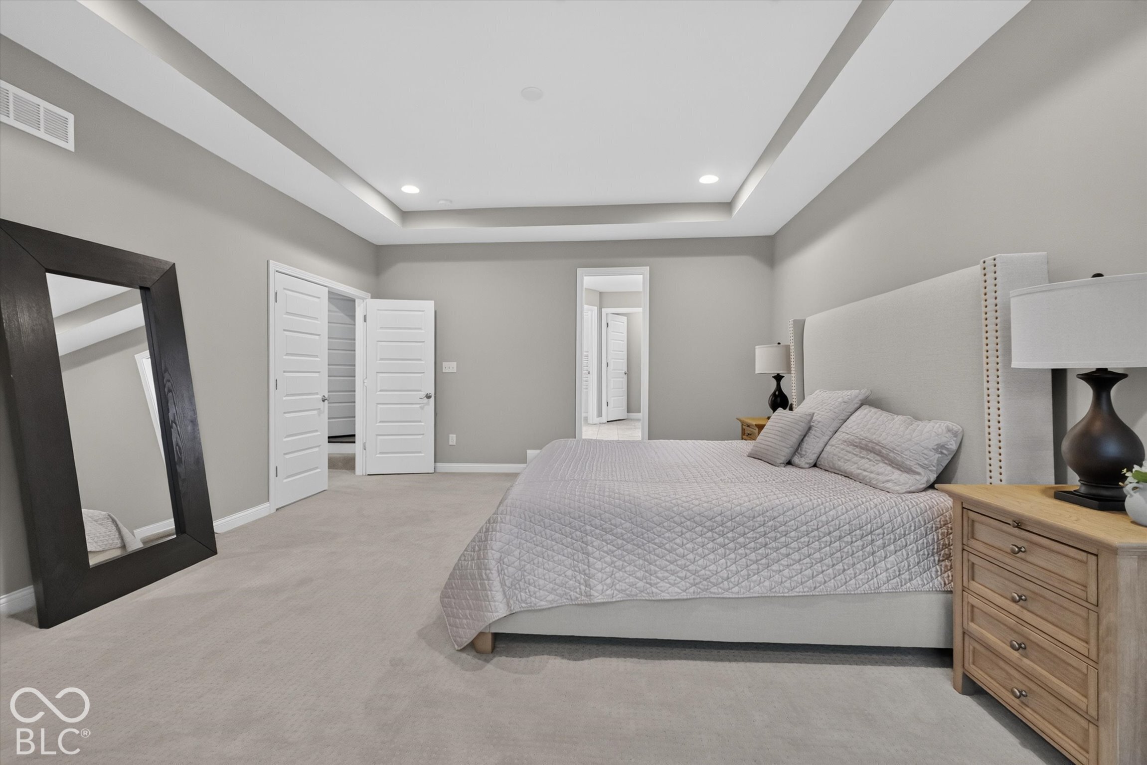 5736 Autumn Breeze Lane