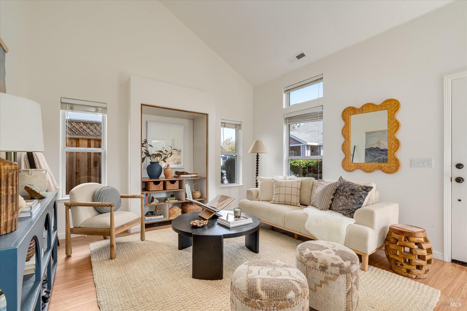 2821 Bay Village Avenue