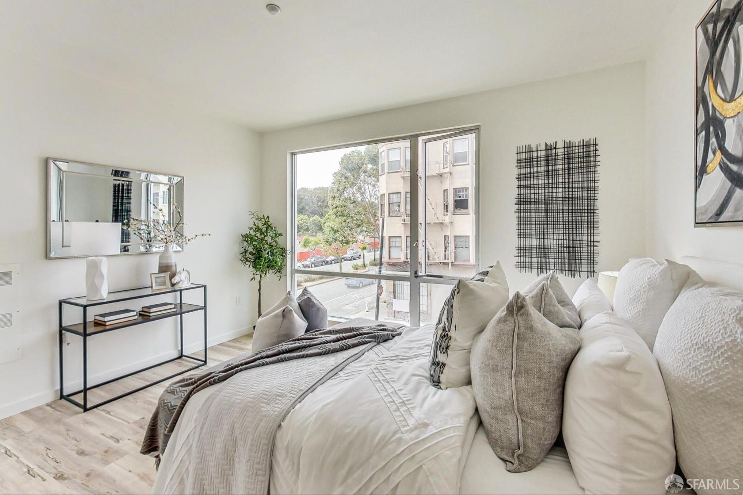 555 Bartlett Street # 204