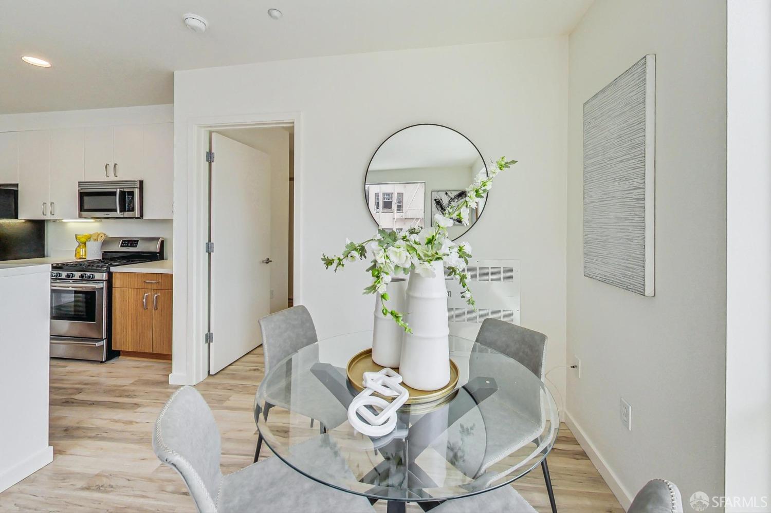 555 Bartlett Street # 204