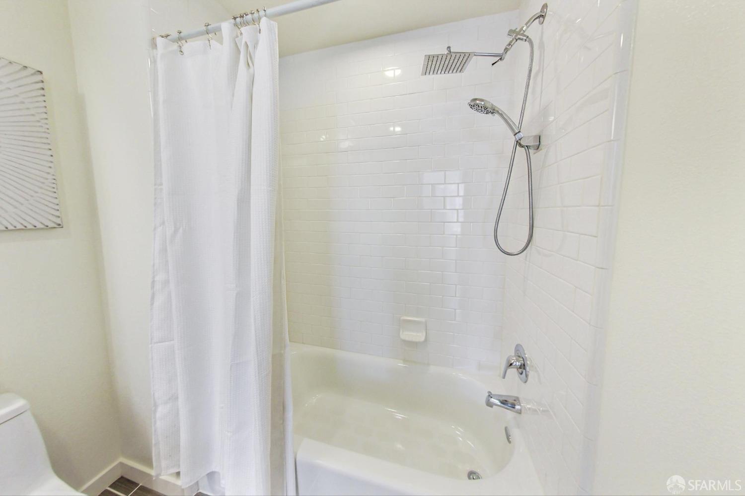 555 Bartlett Street # 204