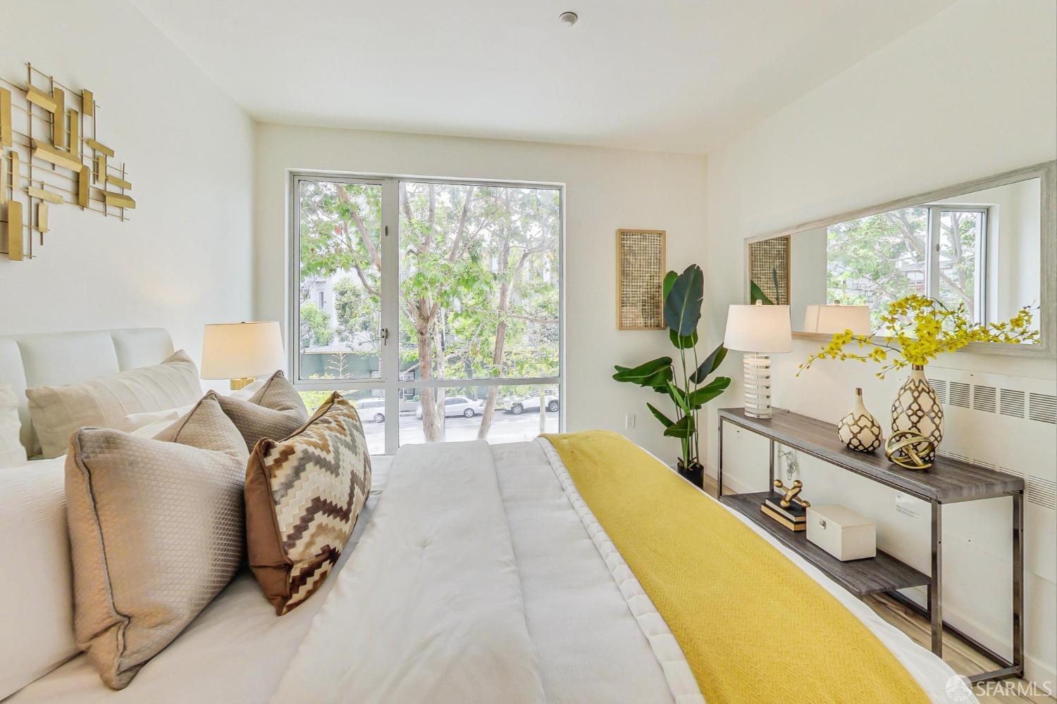555 Bartlett Street # 204