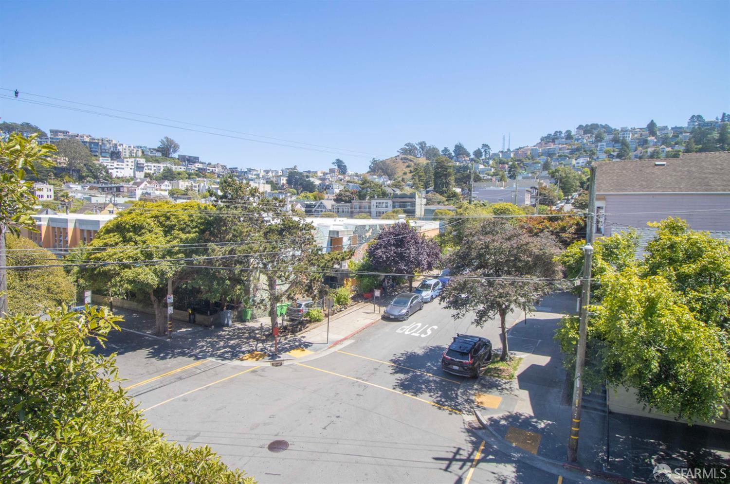 204 Grattan Street