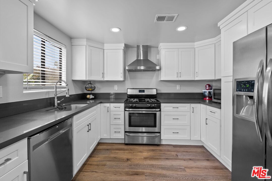 14325 Terra Bella St Unit: G