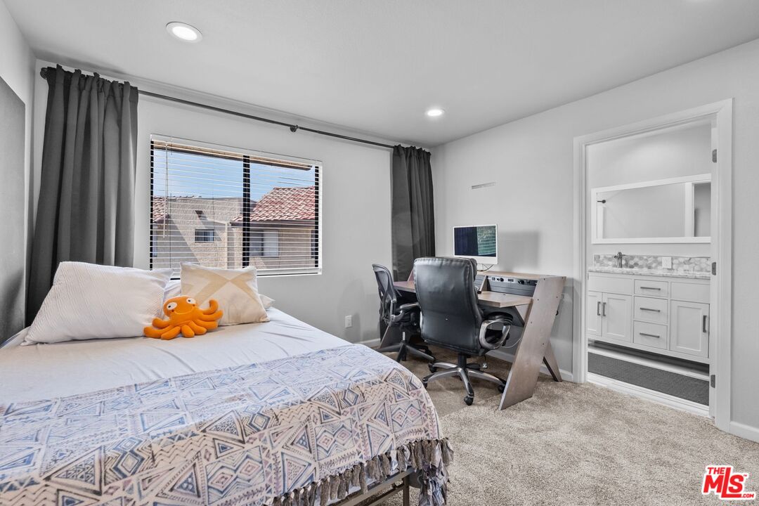 14325 Terra Bella St Unit: G