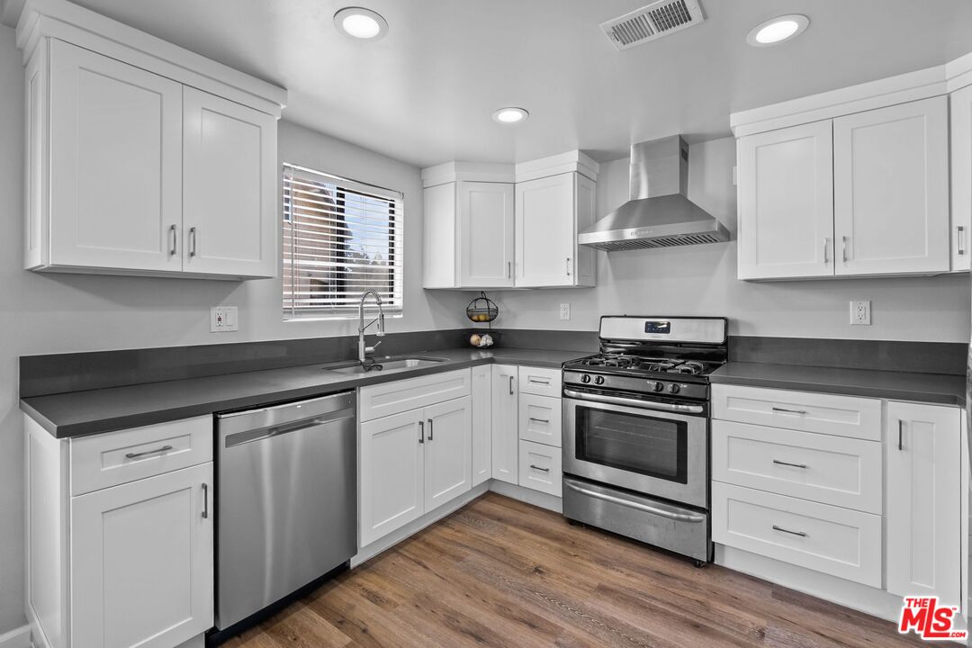 14325 Terra Bella St Unit: G