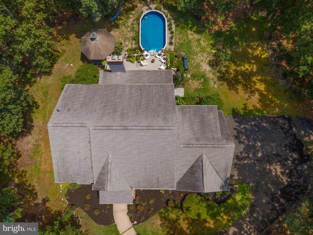 27 STEVENS LANE