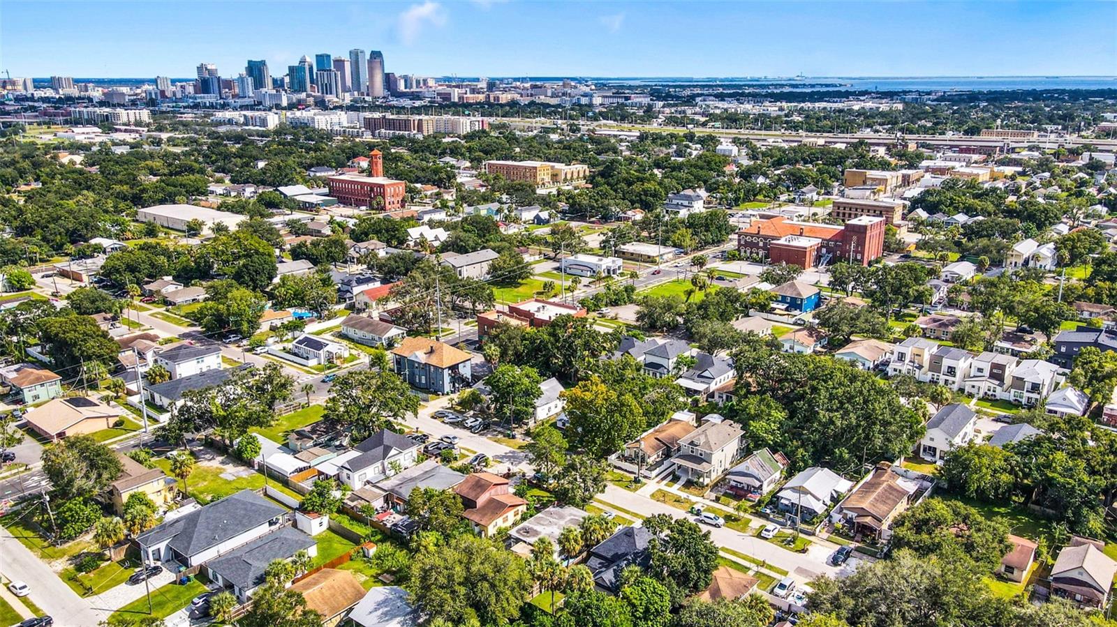 2324 W SAINT CONRAD ST