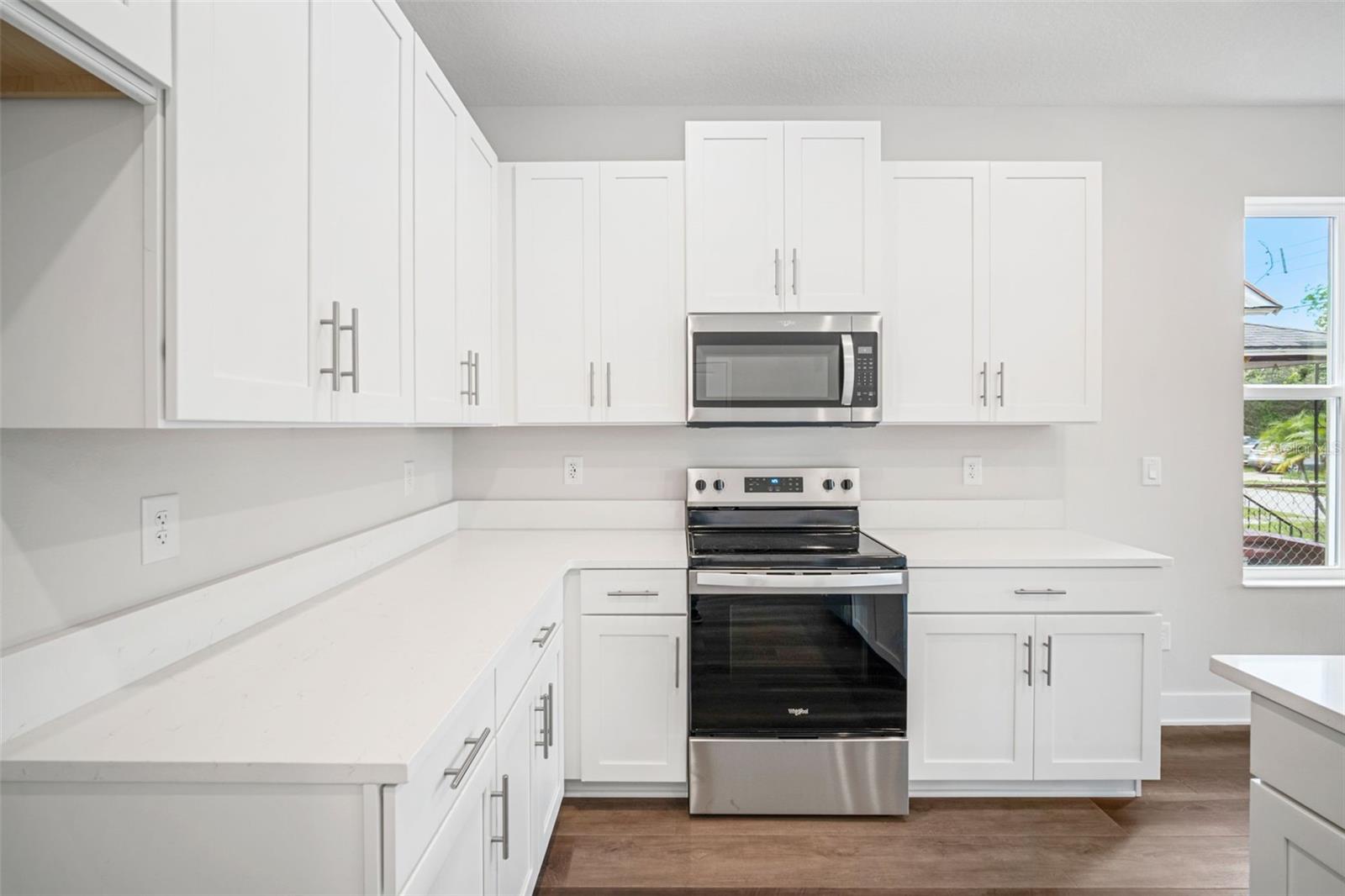 2324 W SAINT CONRAD ST