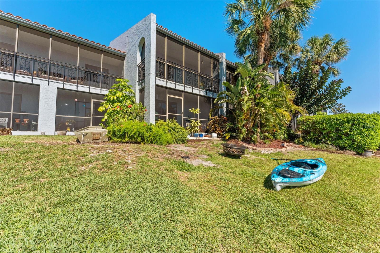 6320 GRAND BAHAMA CIR #6320