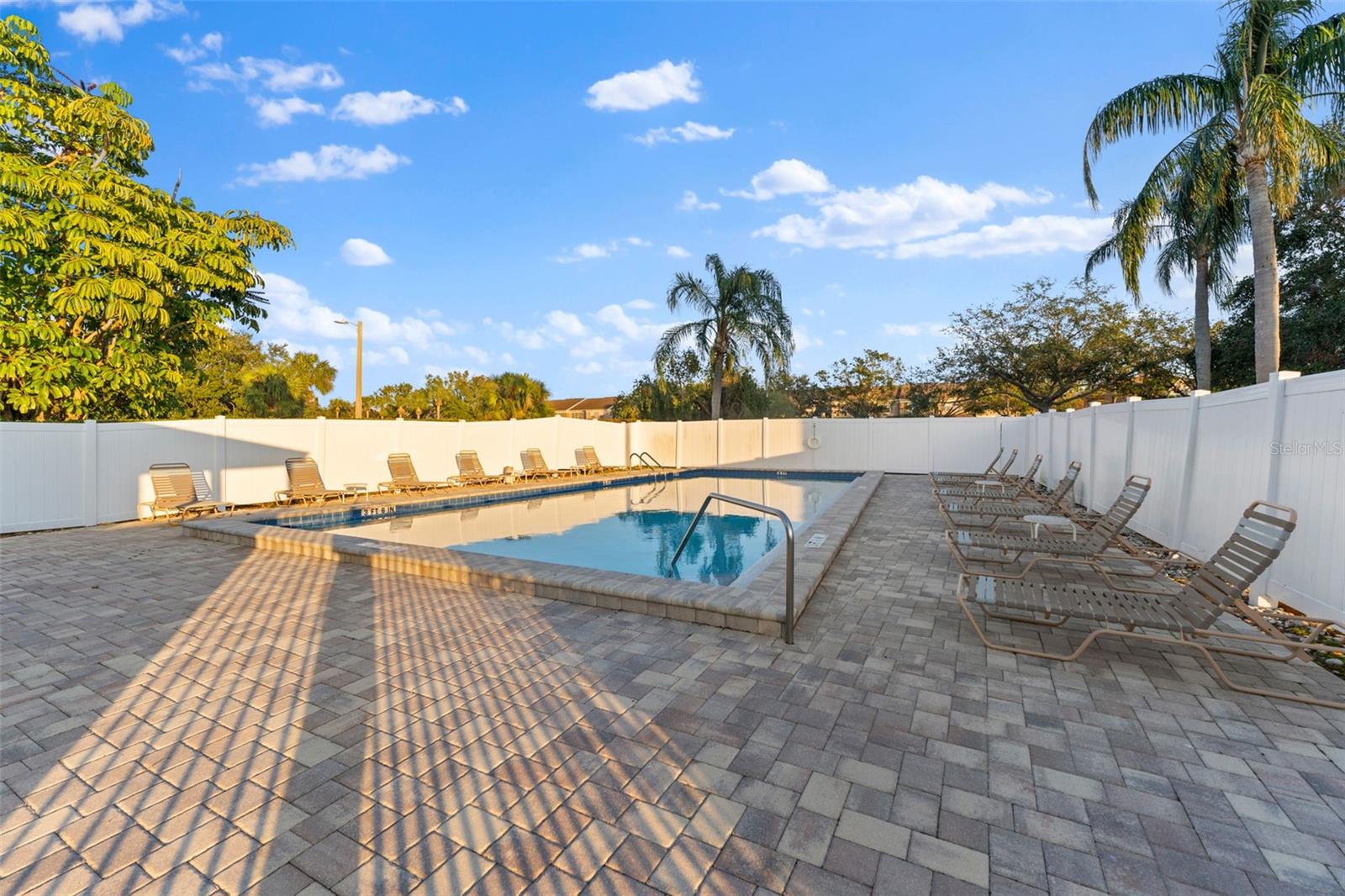 6320 GRAND BAHAMA CIR #6320