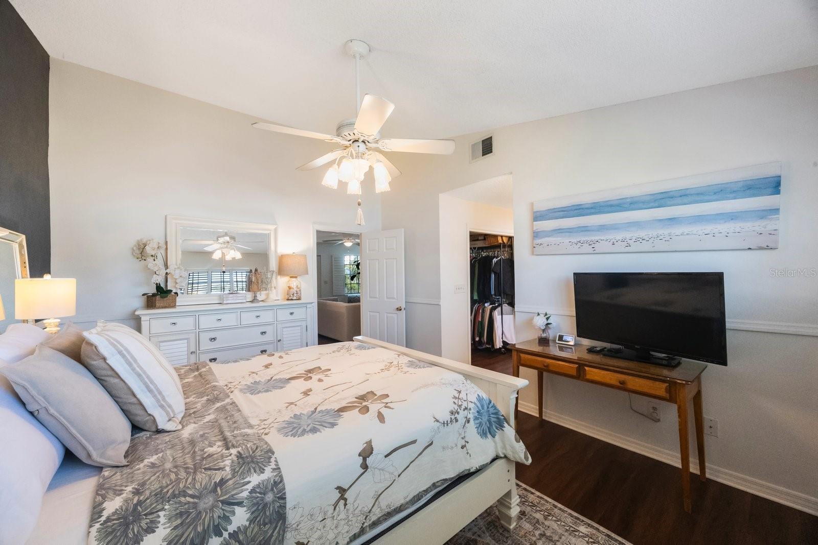 4238 BRENTWOOD PARK CIR