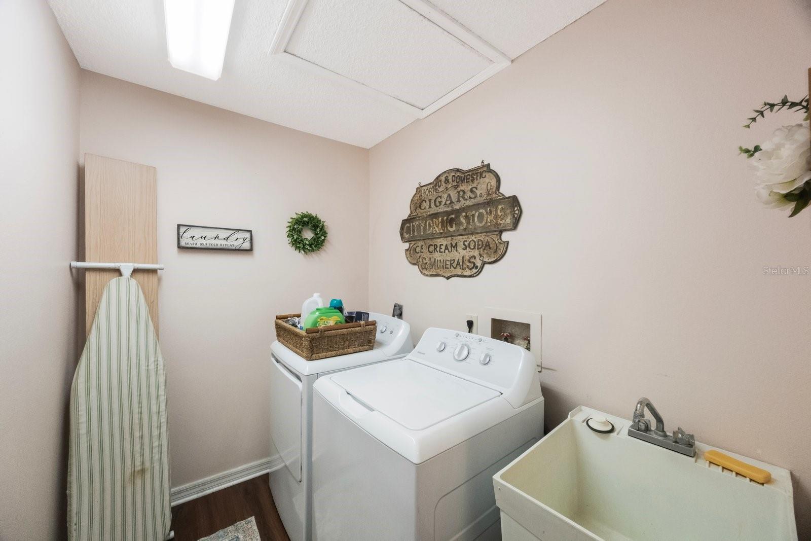 4238 BRENTWOOD PARK CIR