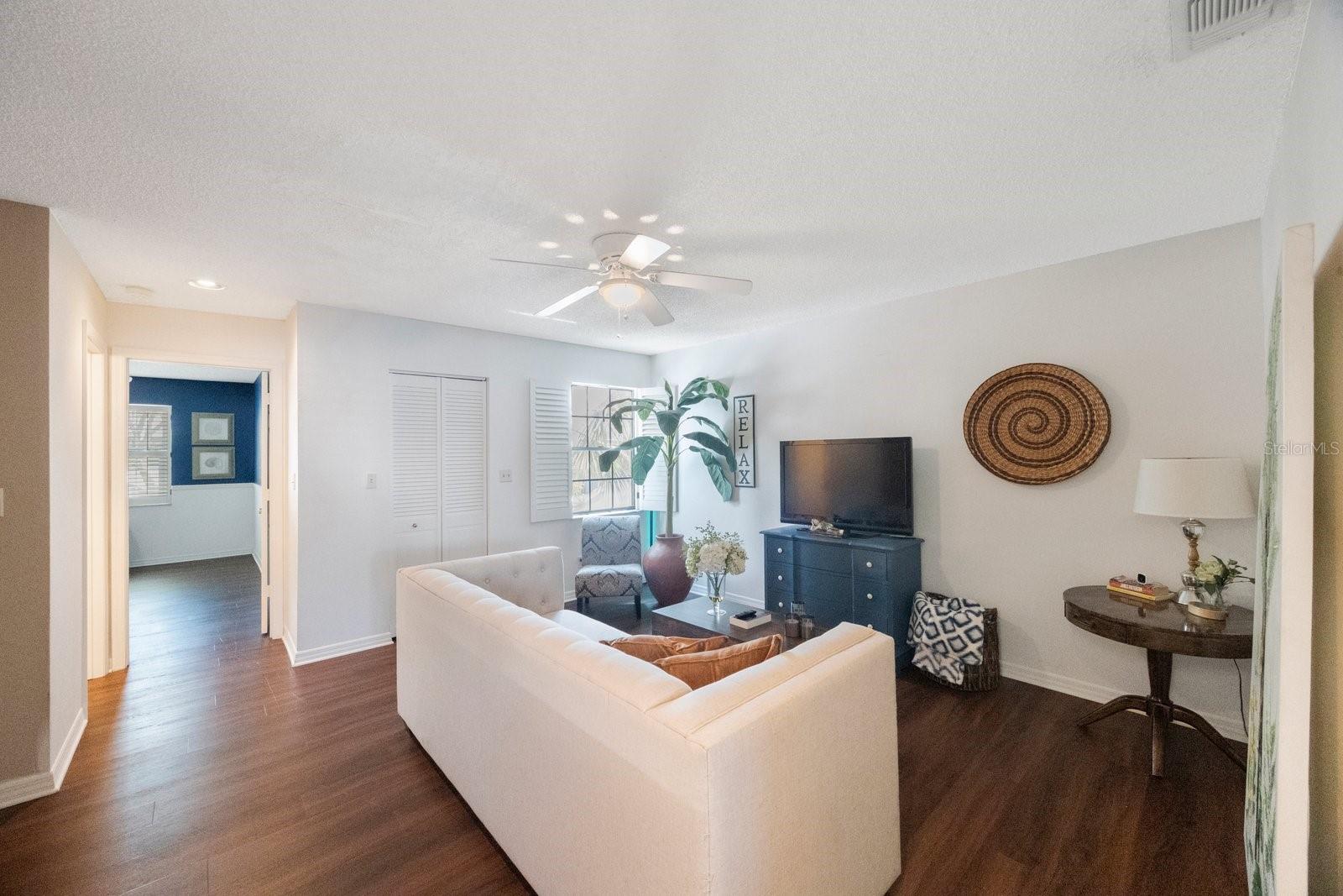 4238 BRENTWOOD PARK CIR