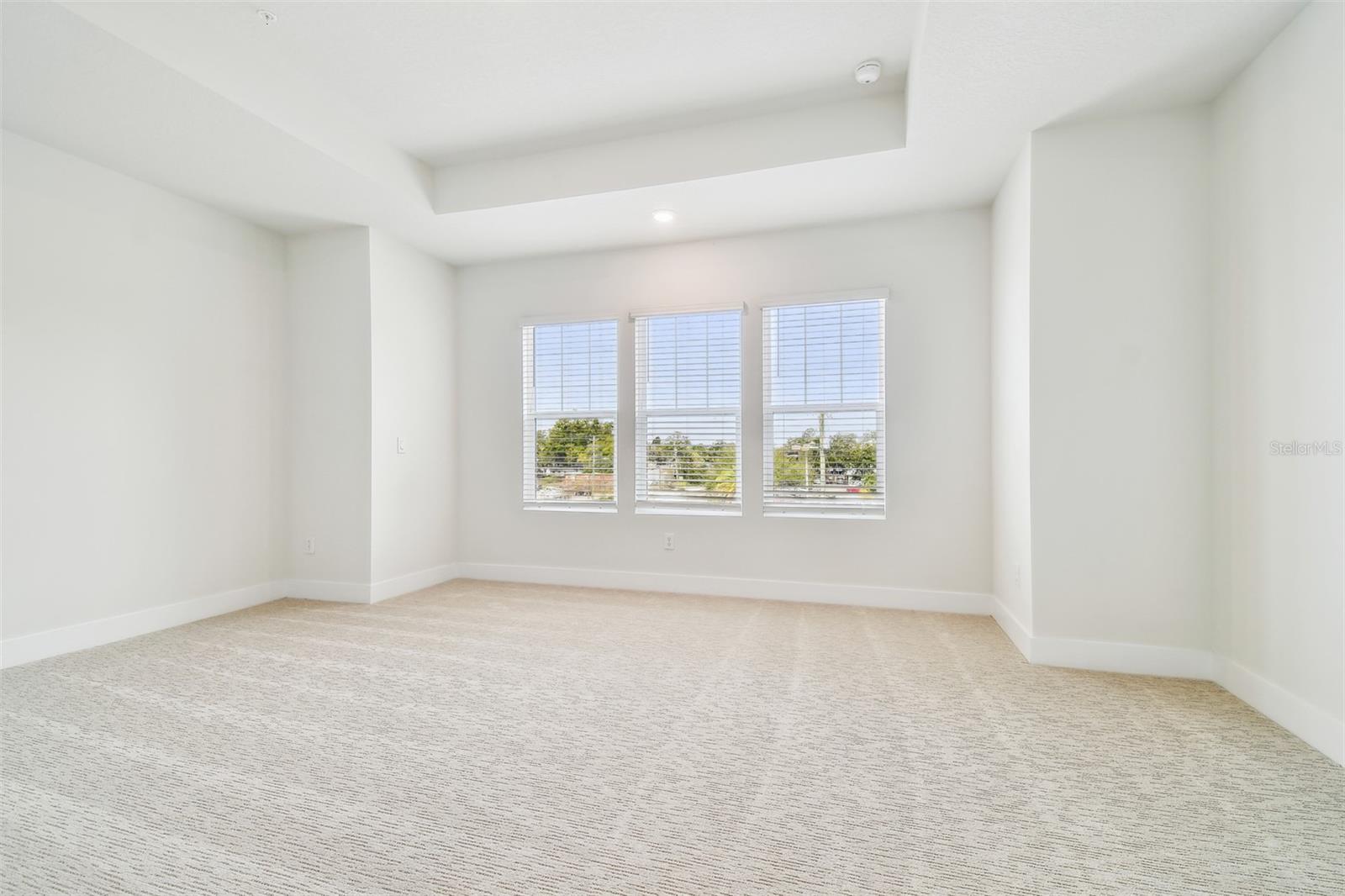 6605 N NEBRASKA AVE #28