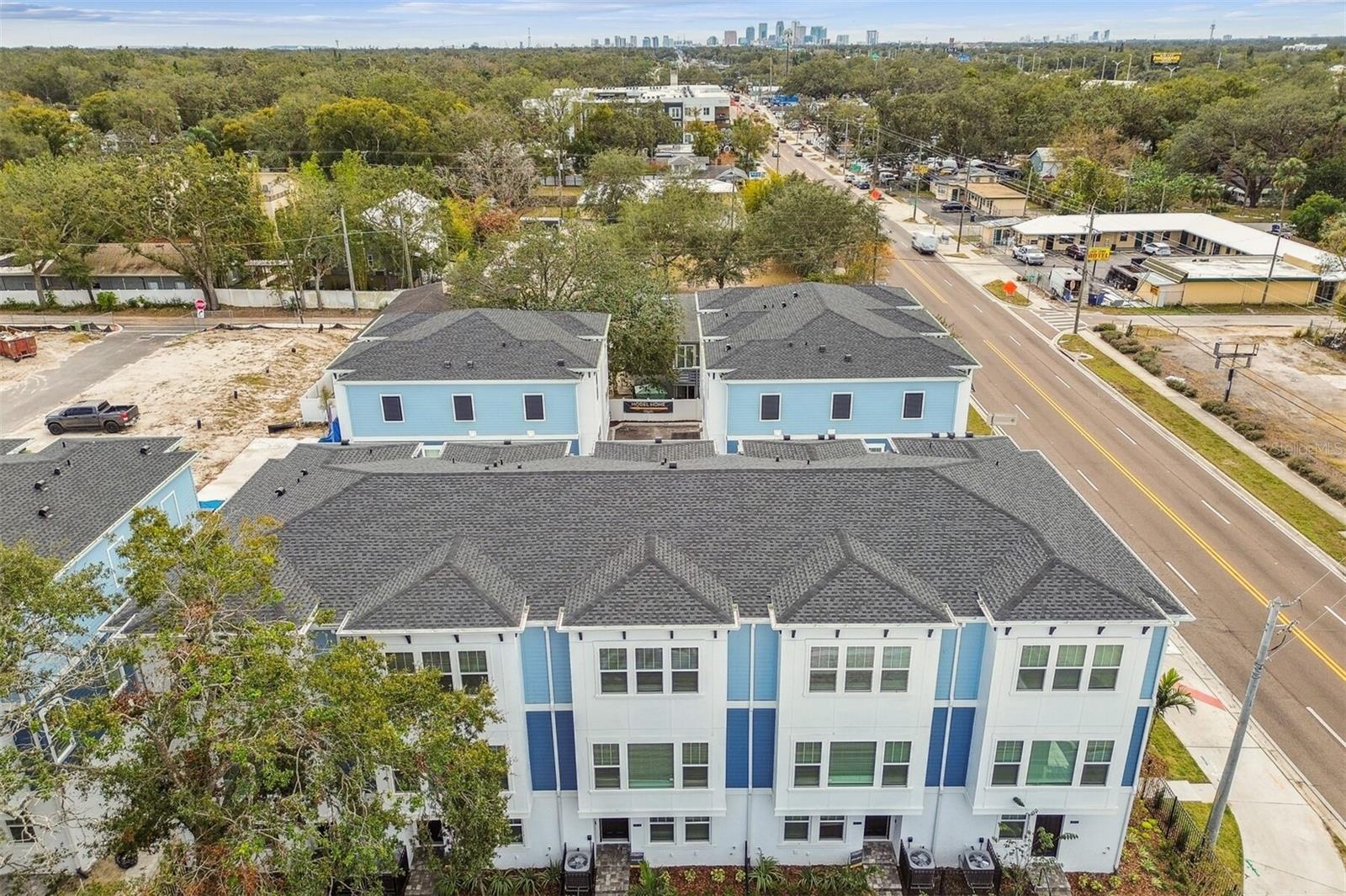 6605 N NEBRASKA AVE #28