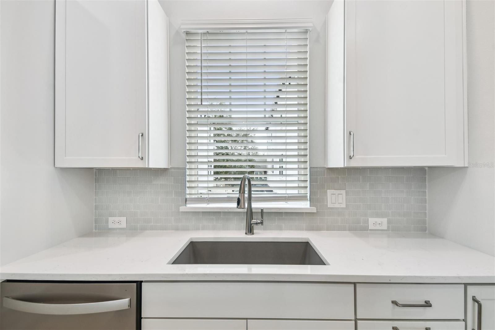 6605 N NEBRASKA AVE #28