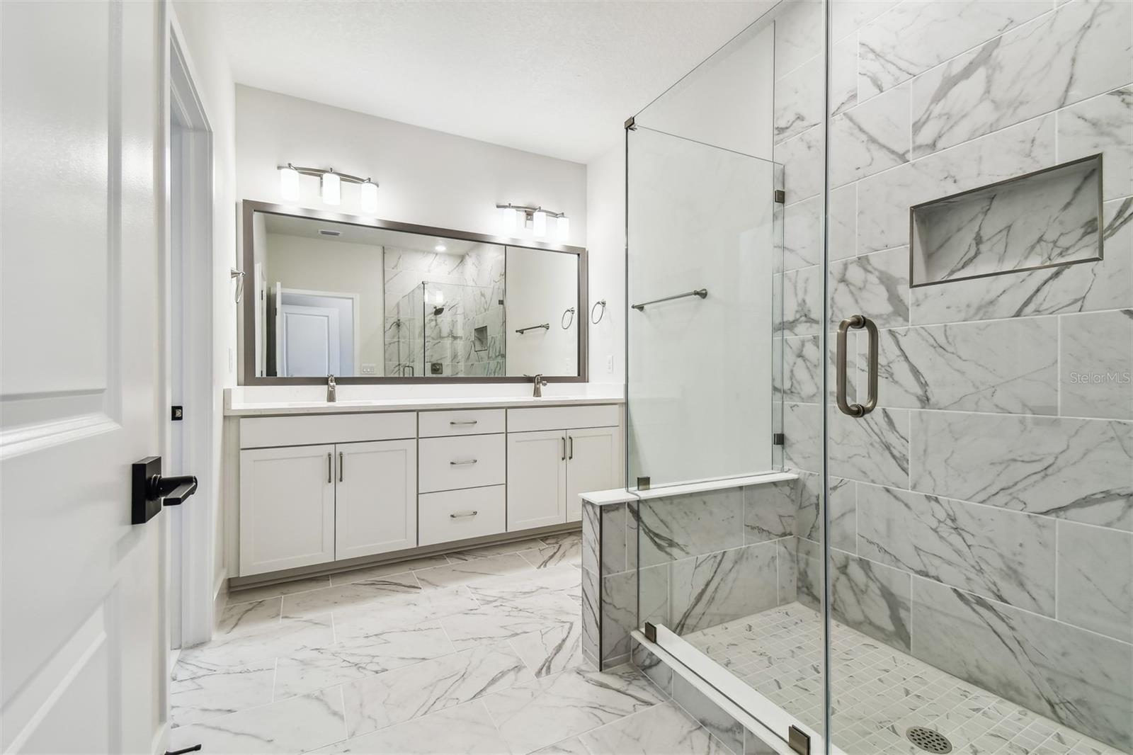 6605 N NEBRASKA AVE #28