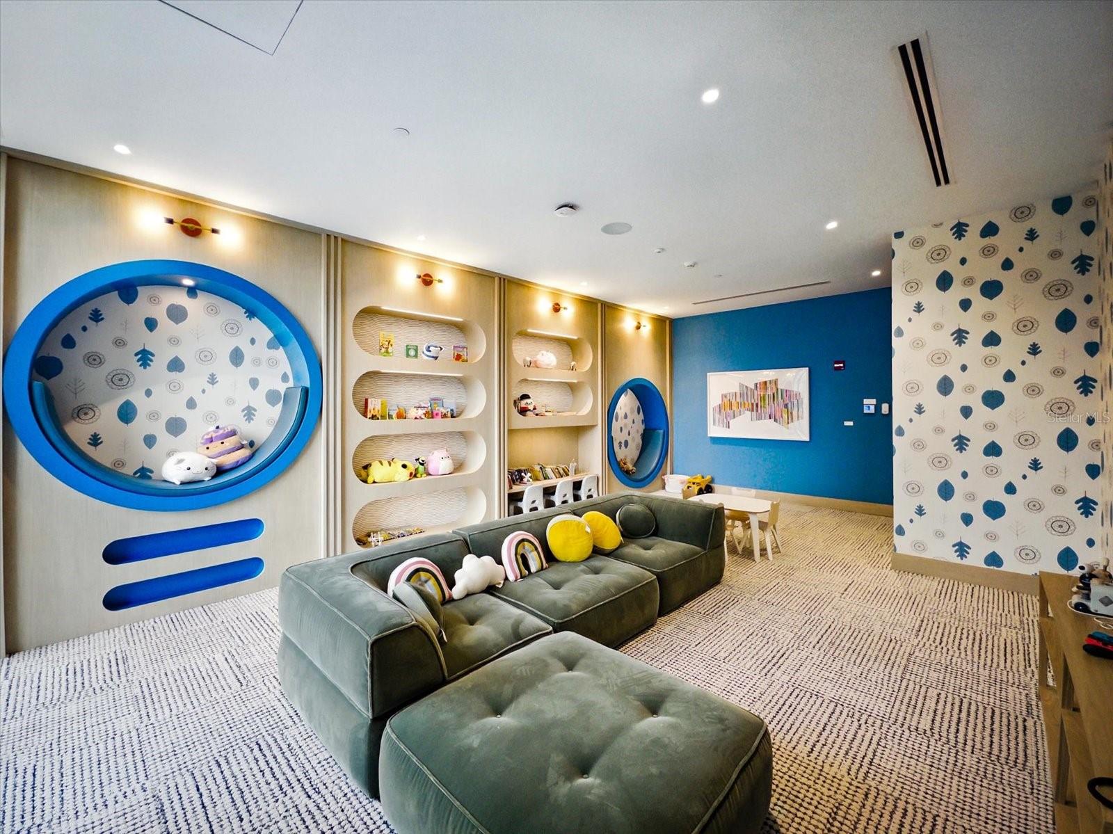 2912 W SANTIAGO ST #1504