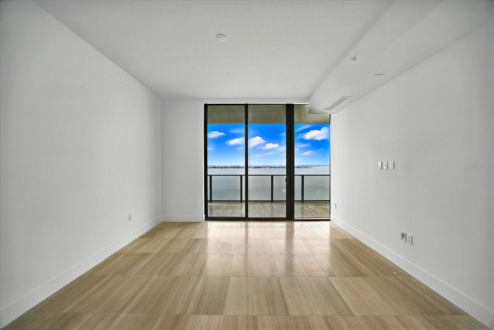 2912 W SANTIAGO ST #1504