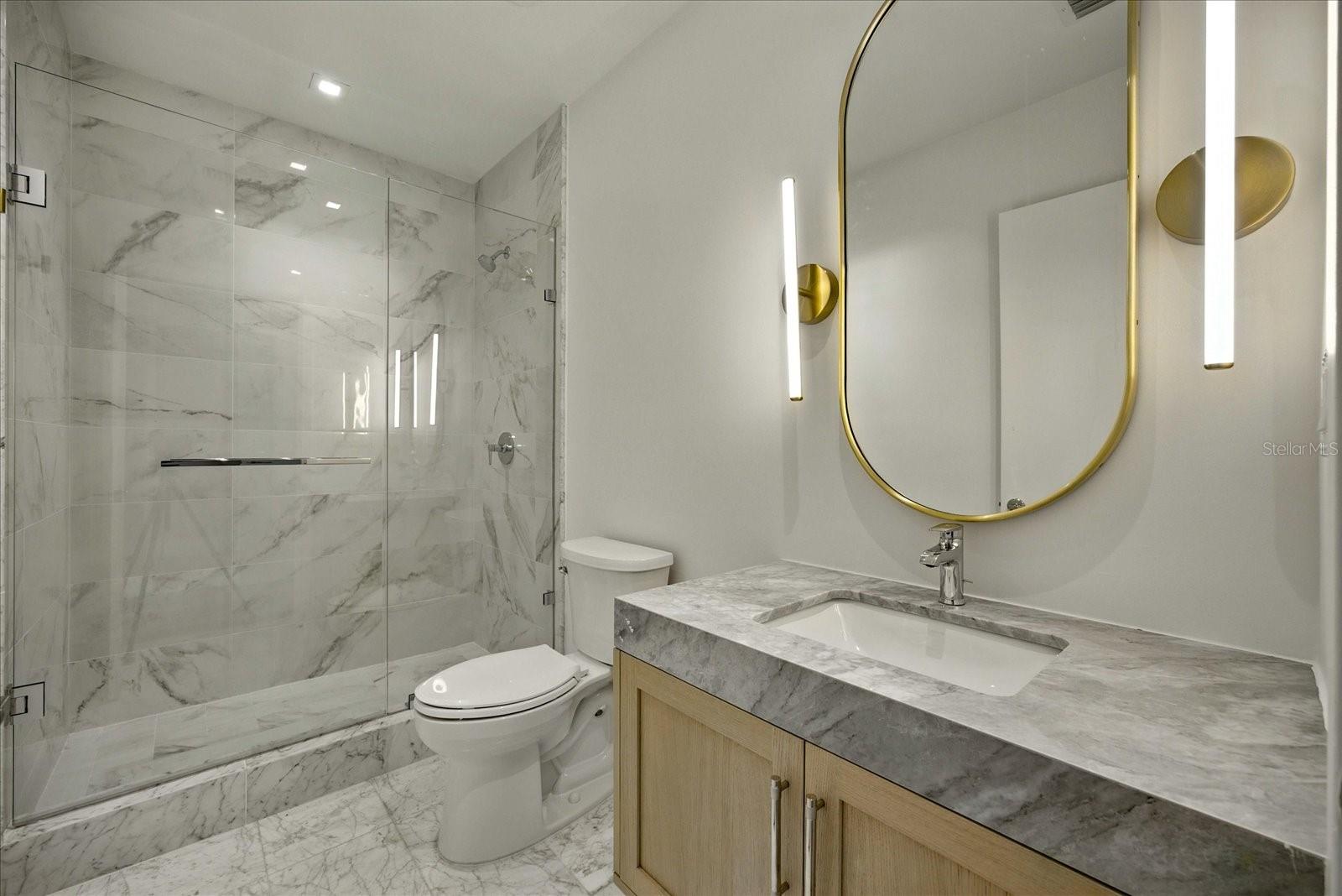 2912 W SANTIAGO ST #1504