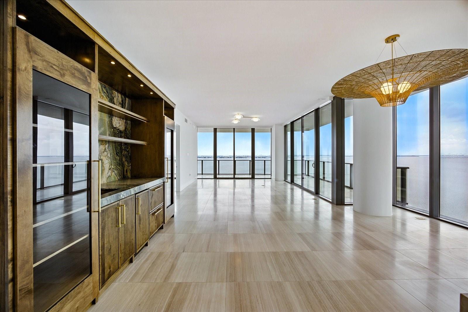 2912 W SANTIAGO ST #1504