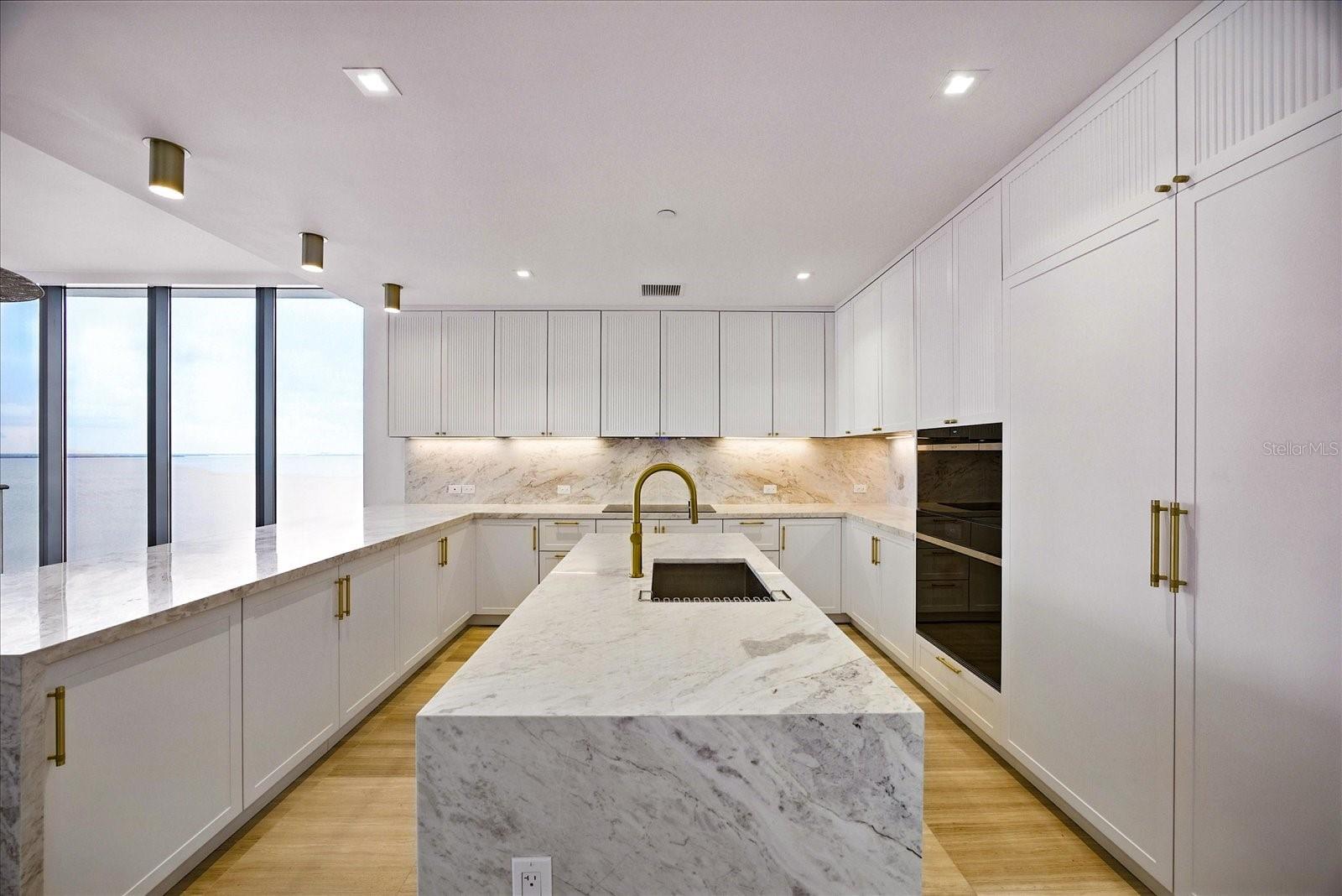 2912 W SANTIAGO ST #1504