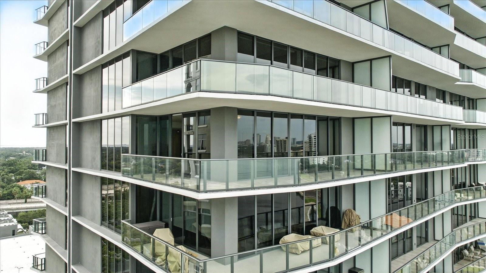 2912 W SANTIAGO ST #1504