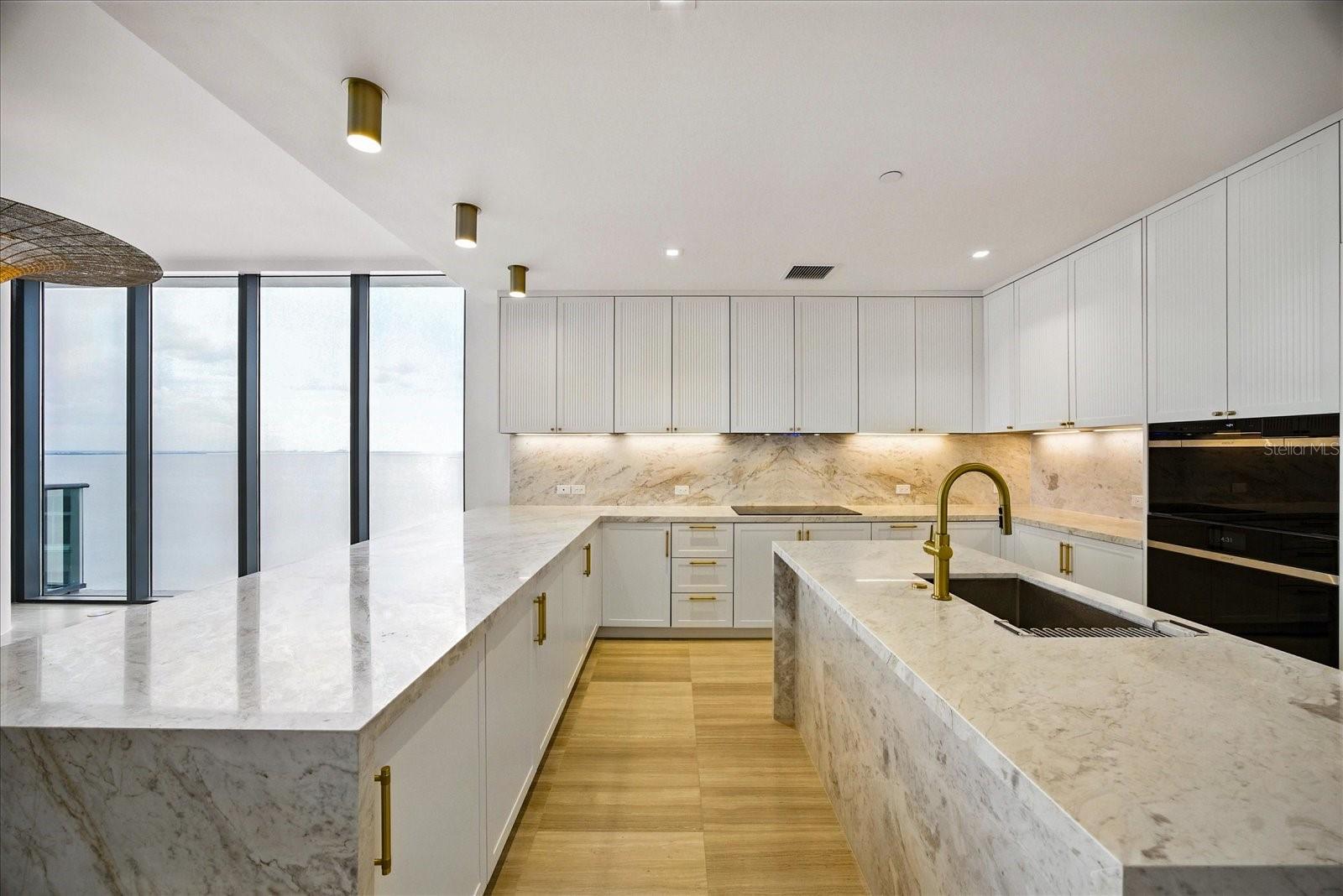 2912 W SANTIAGO ST #1504