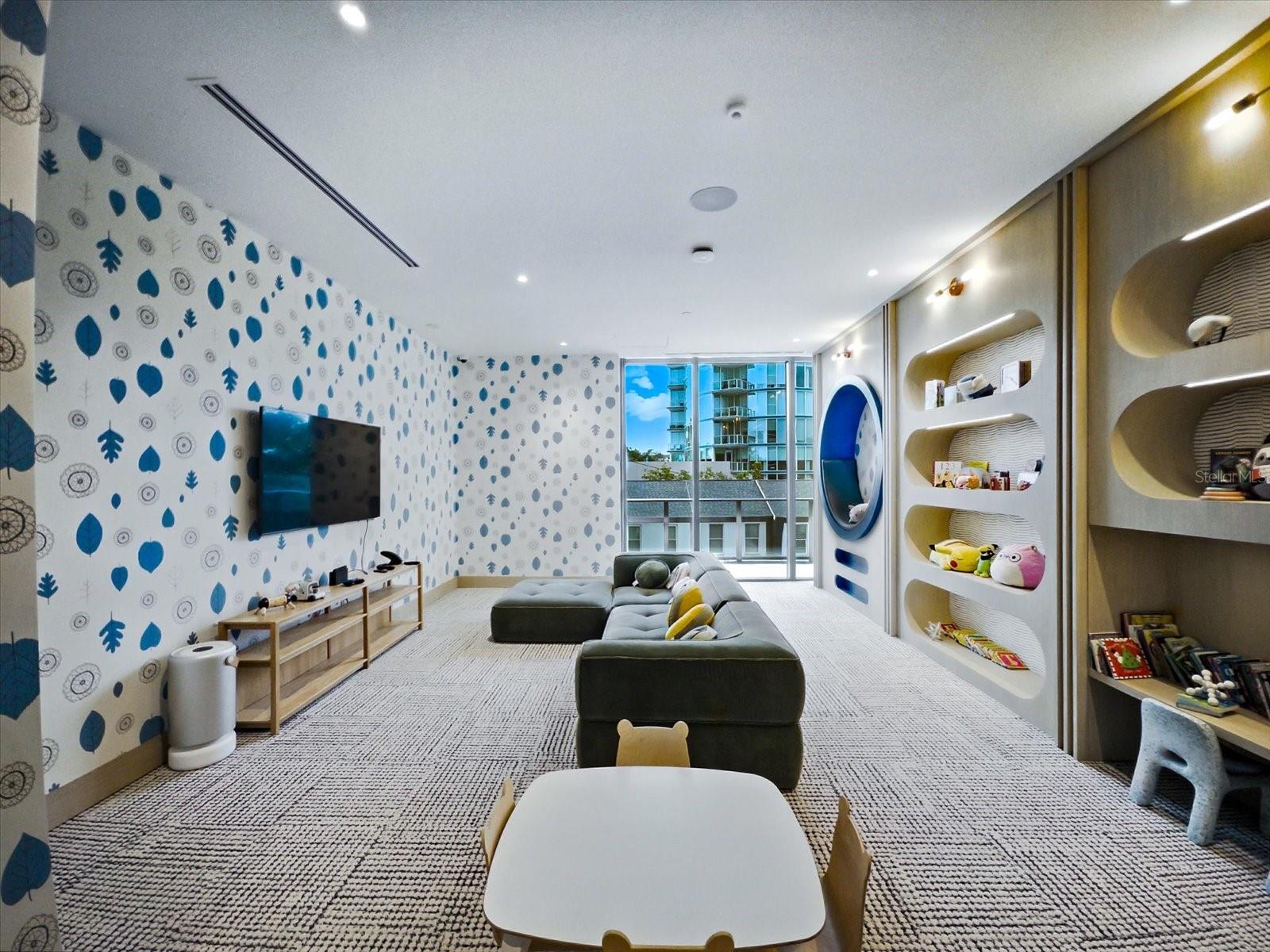 2912 W SANTIAGO ST #1504