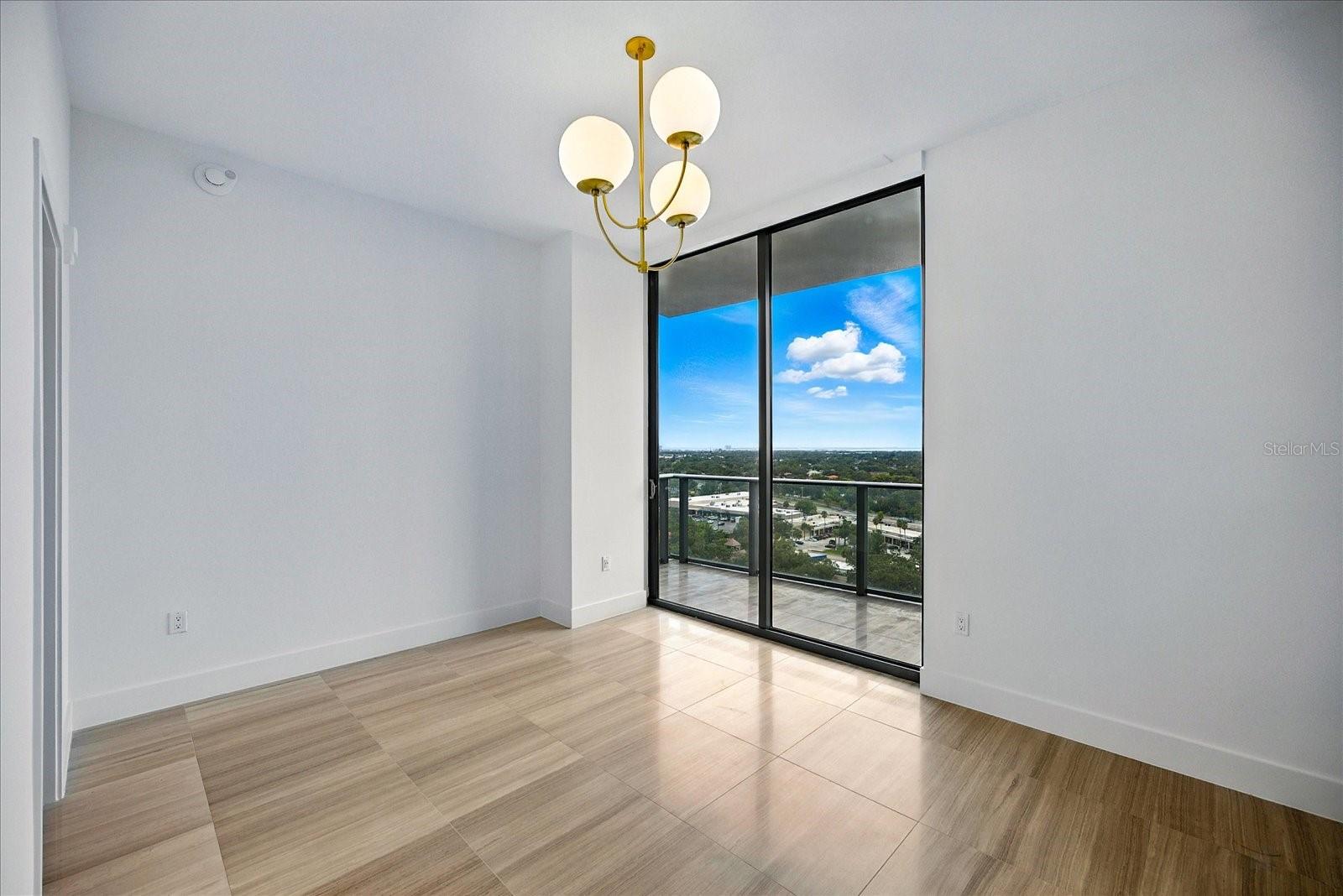 2912 W SANTIAGO ST #1504