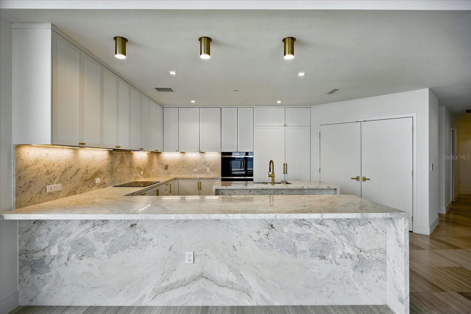 2912 W SANTIAGO ST #1504